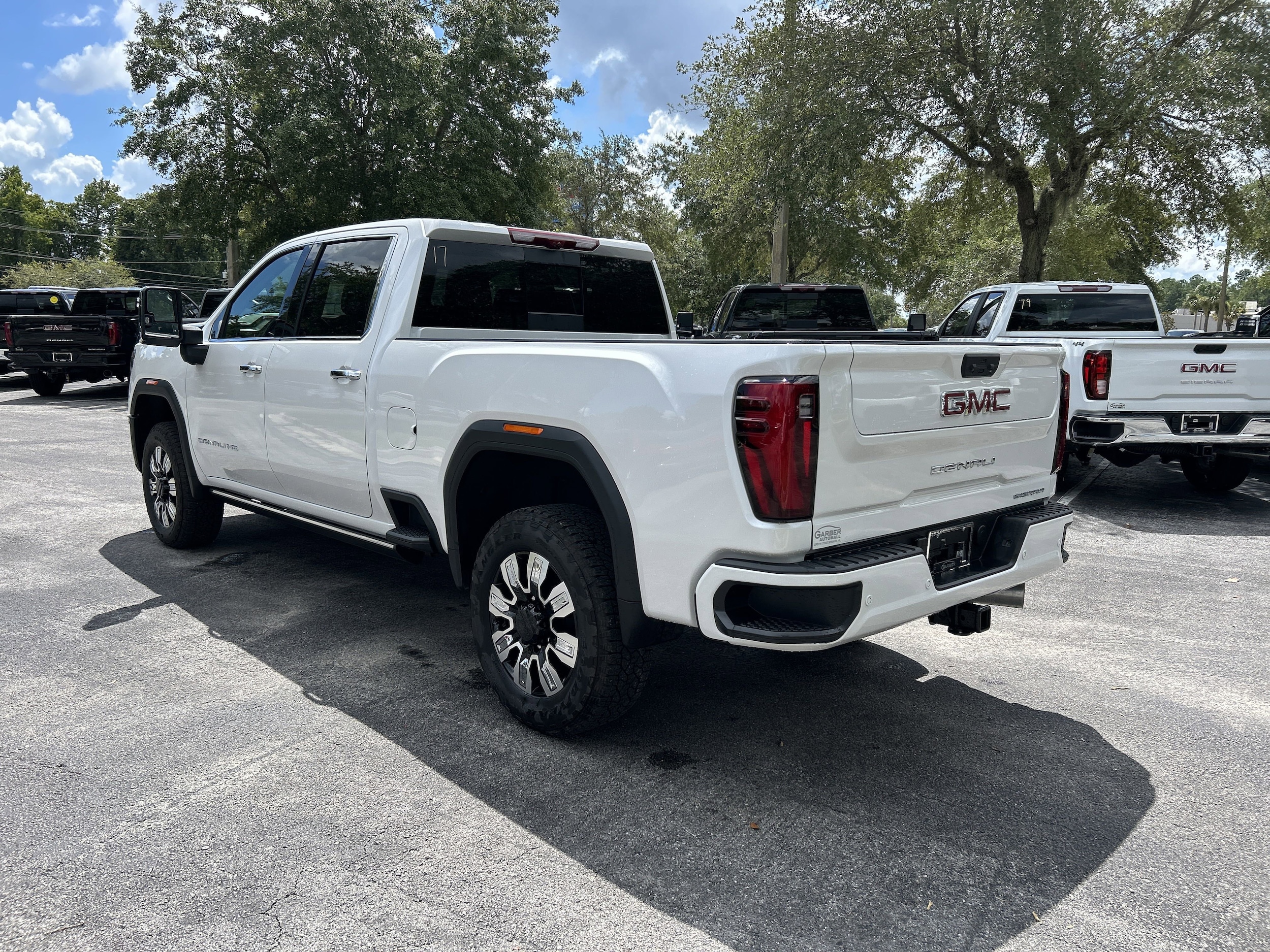 2025 GMC Sierra 2500HD Denali - Photo 8