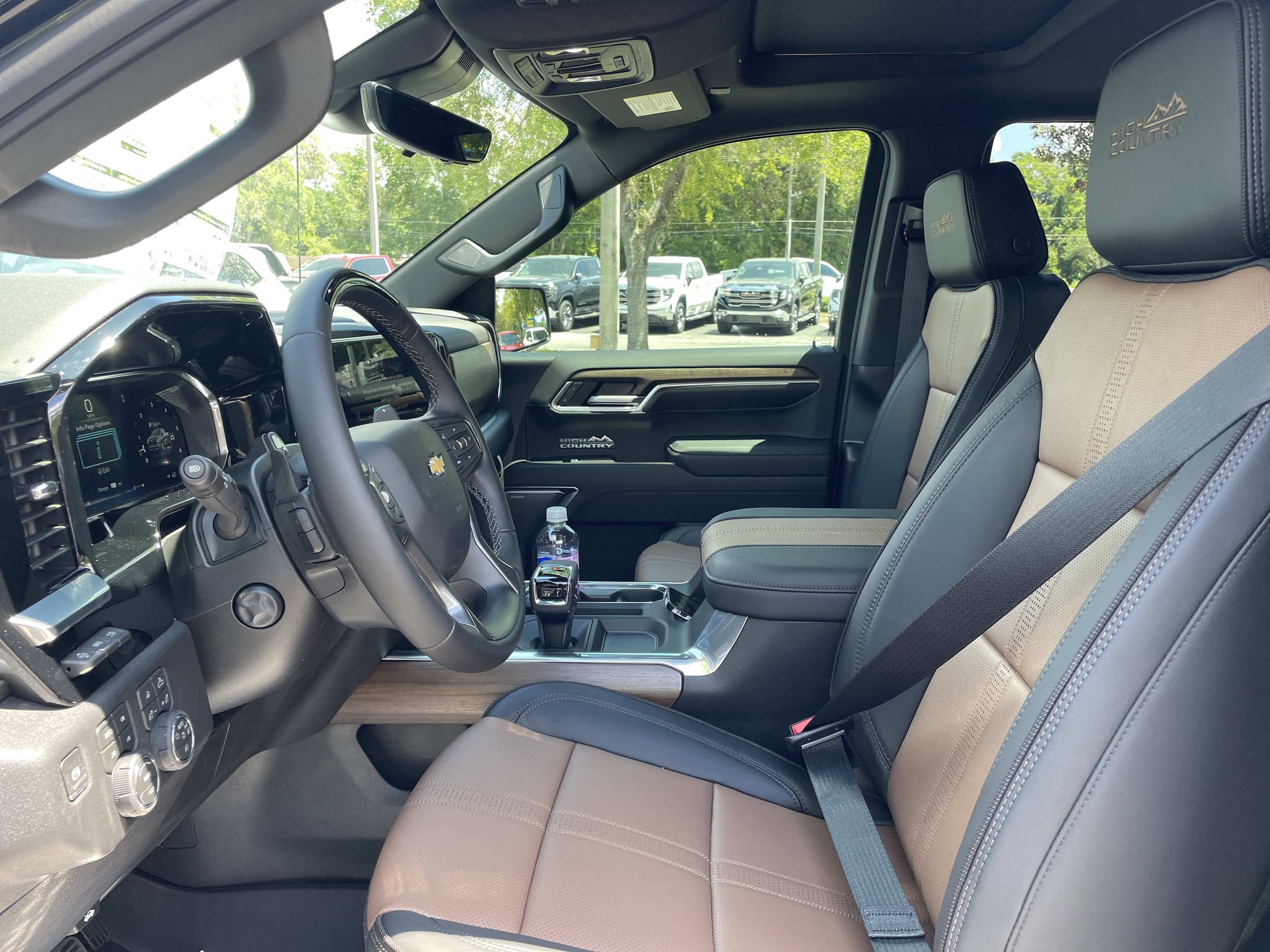 2026 Chevrolet Silverado 1500 High Country - Photo 12