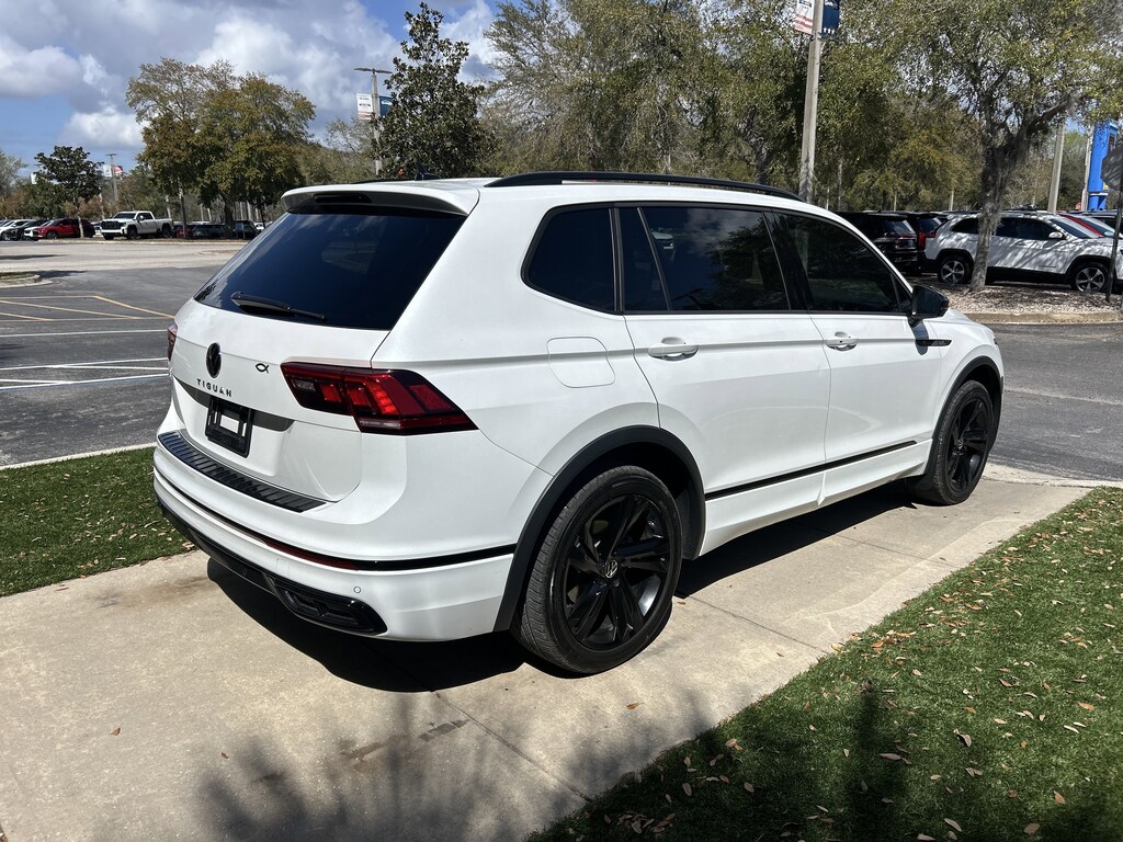 Used 2023 Volkswagen Tiguan 2.0T SE R-Line Black SUV