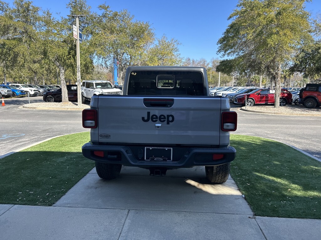 Used 2021 Jeep Gladiator Sport S 4x4 Truck
