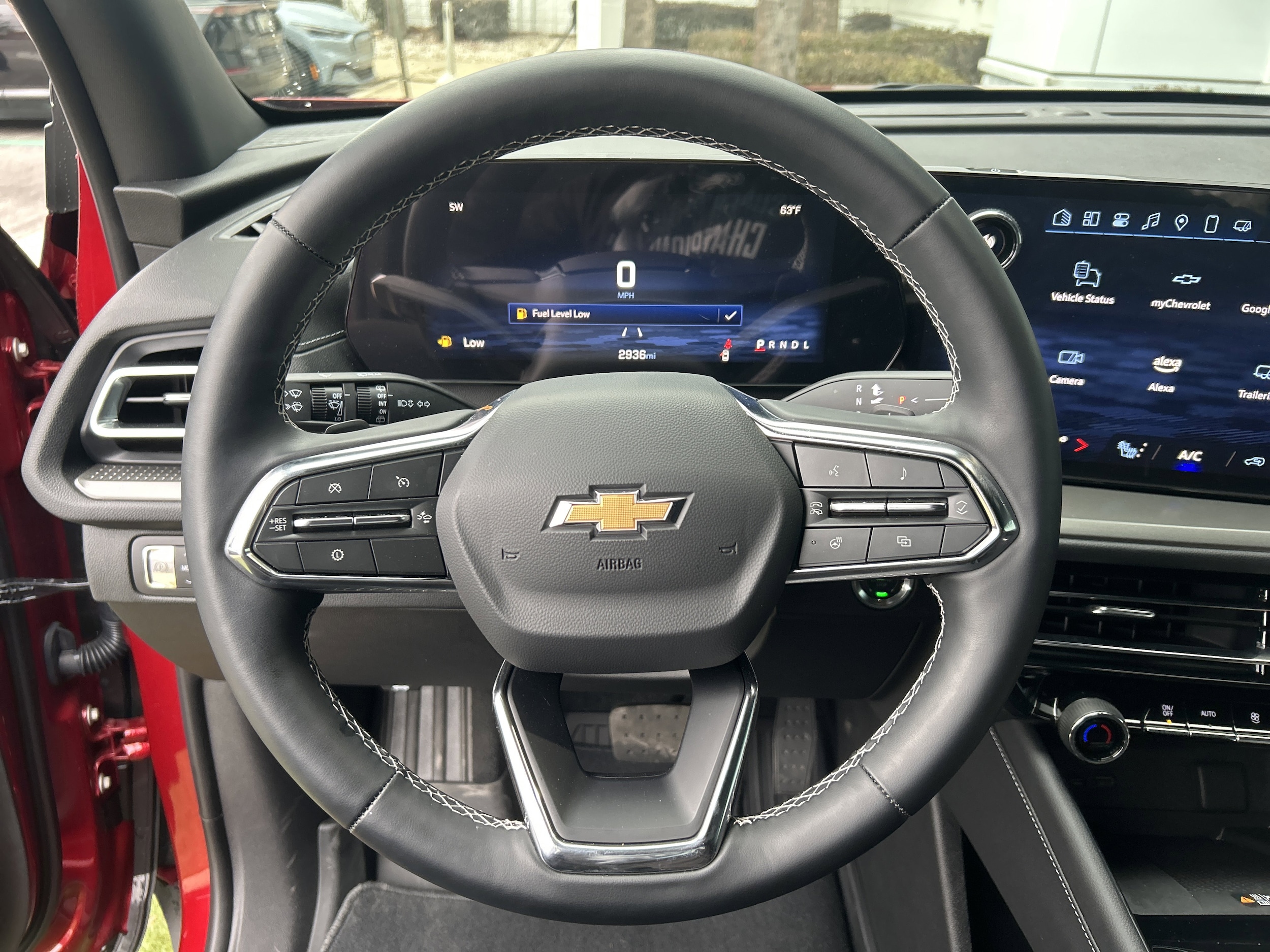2025 Chevrolet Traverse LT - Photo 18