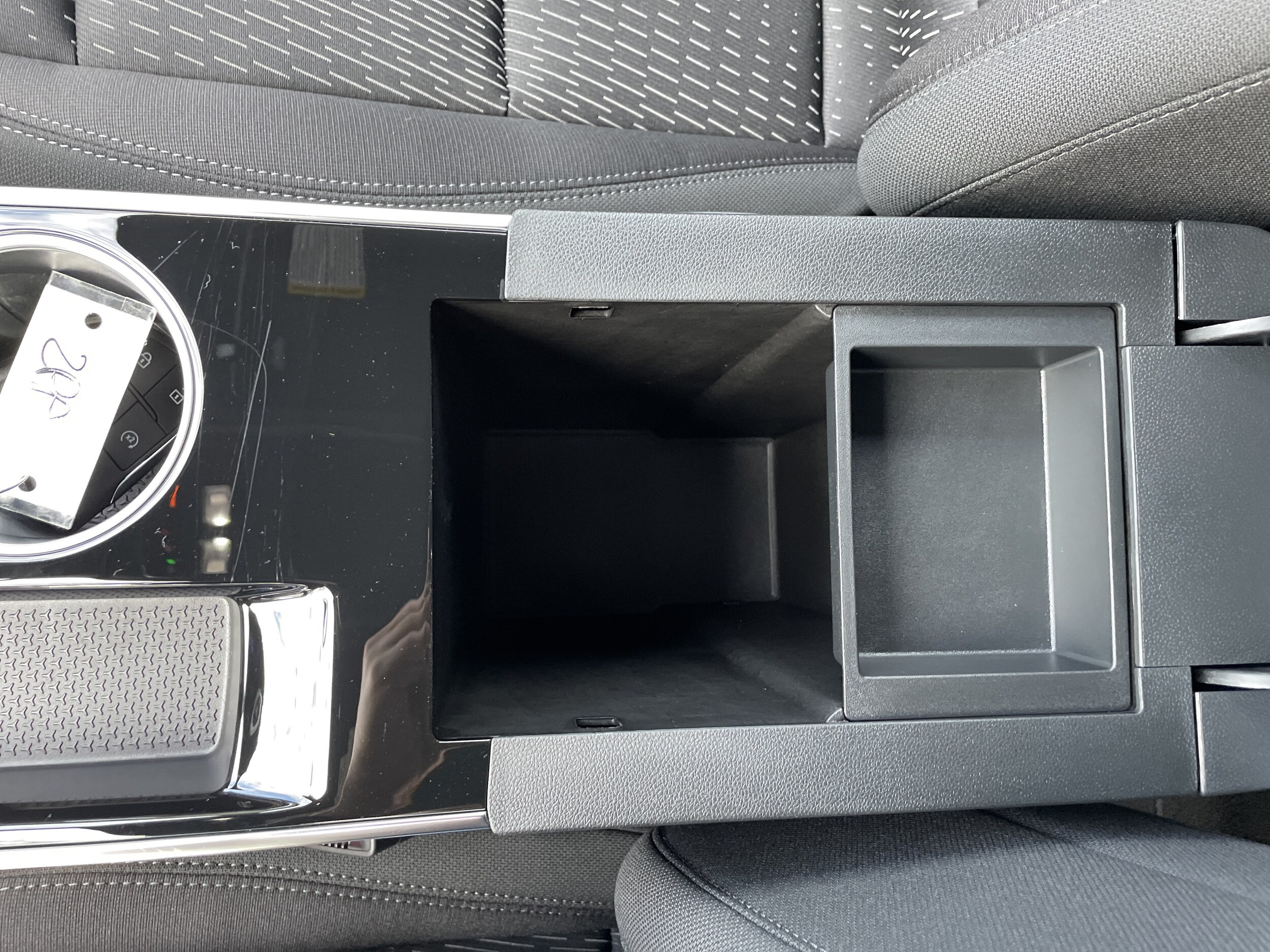2027 Chevrolet Equinox LT - Photo 26