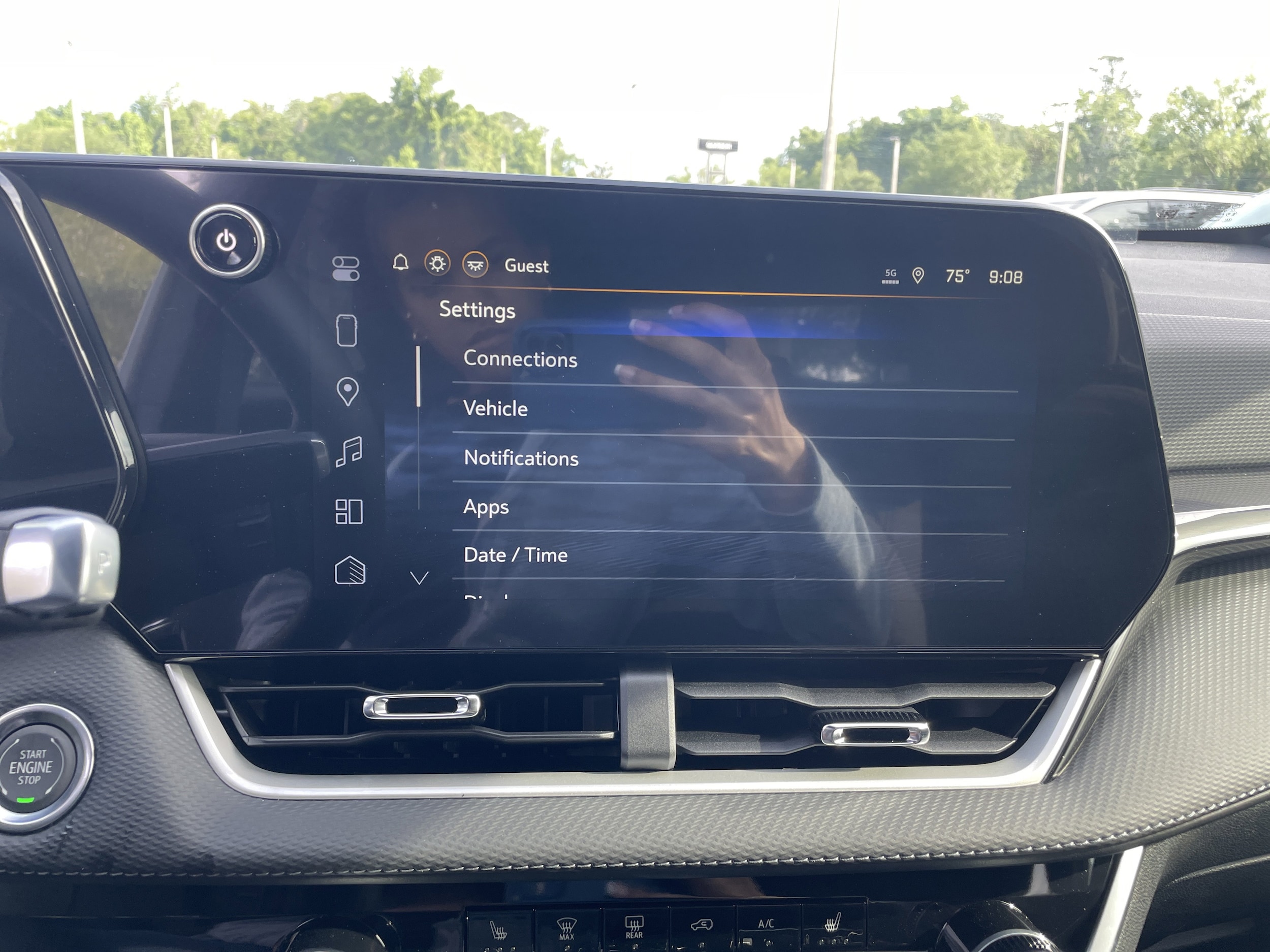 2026 Chevrolet Equinox LT - Photo 22