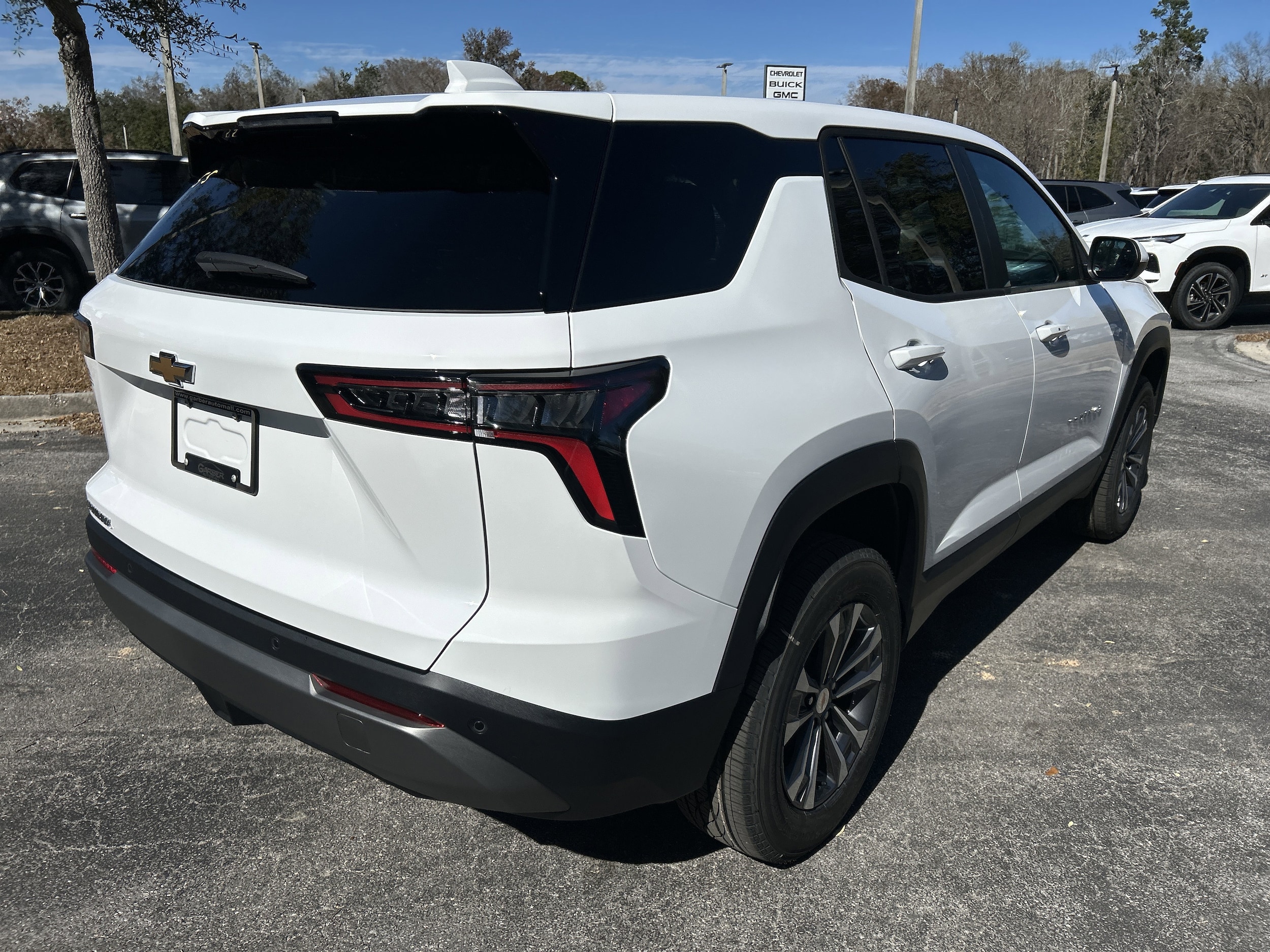 2026 Chevrolet Equinox LT - Photo 8
