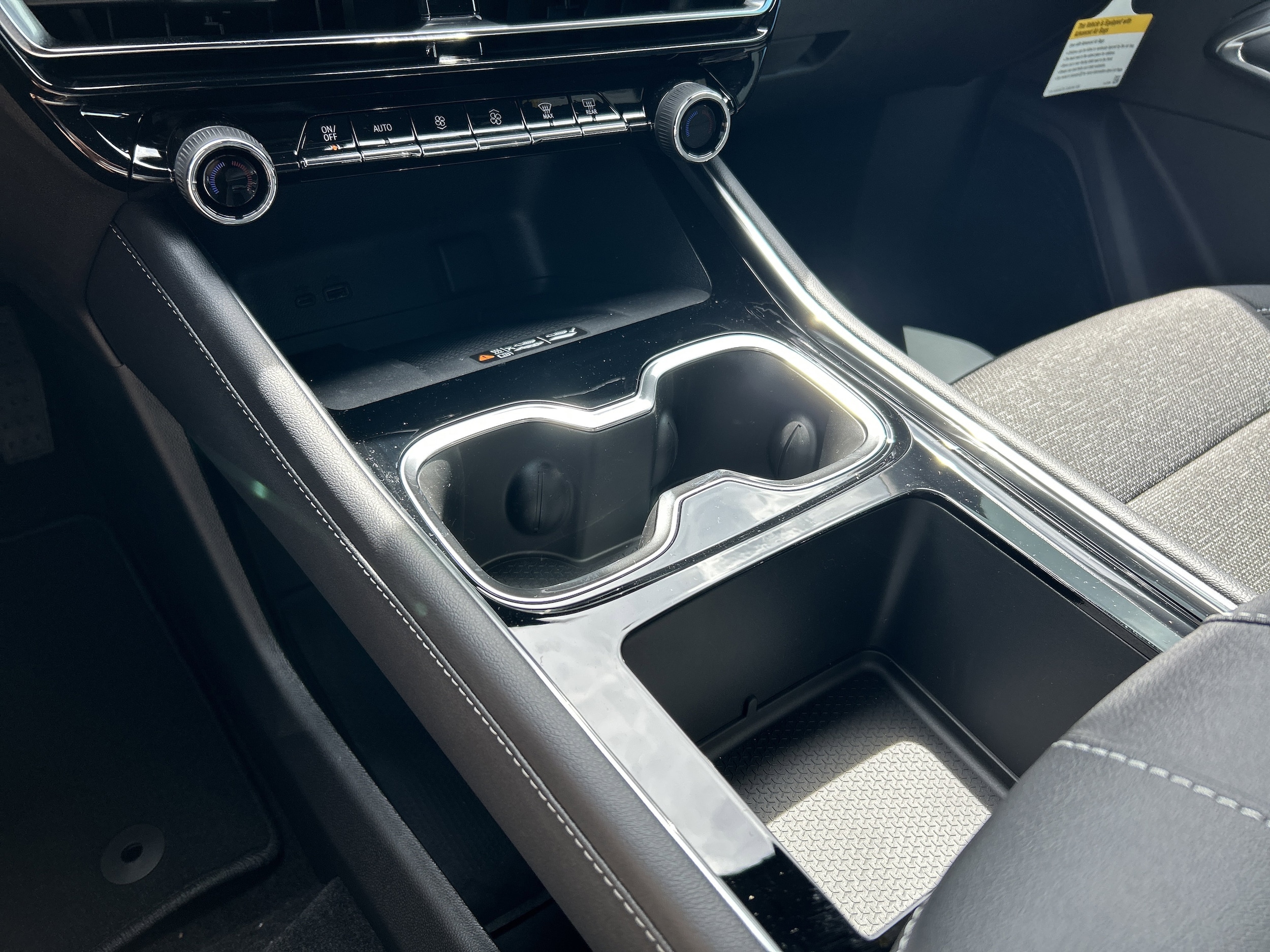 2026 Chevrolet Traverse LT - Photo 27