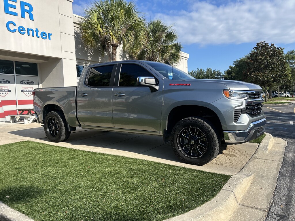 Used 2025 Chevrolet Silverado 1500 LT Truck