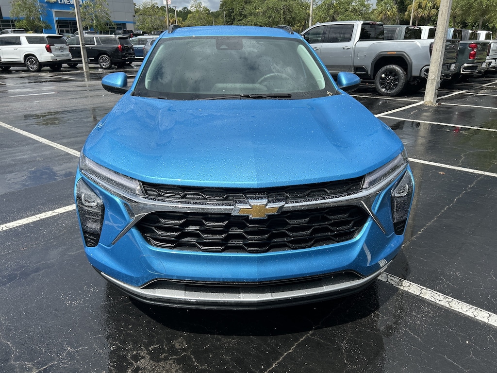 New 2026 Chevrolet Trax LT SUV