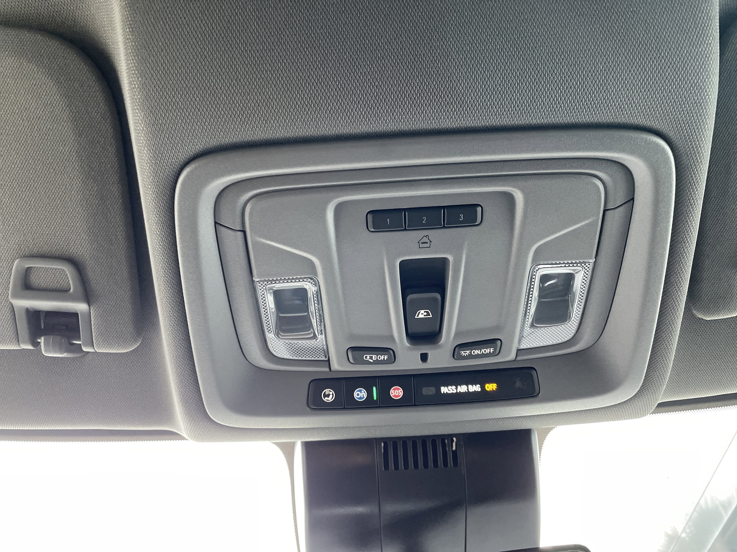 2025 Chevrolet Silverado 1500 LT - Photo 30