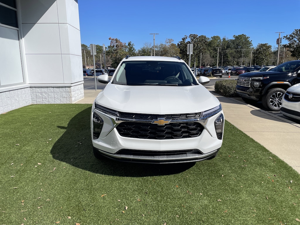 New 2026 Chevrolet Trax LT SUV