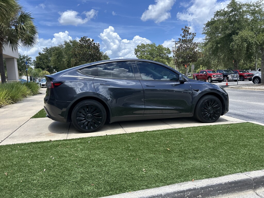 Used 2024 Tesla Model Y RWD *Ltd Avail*