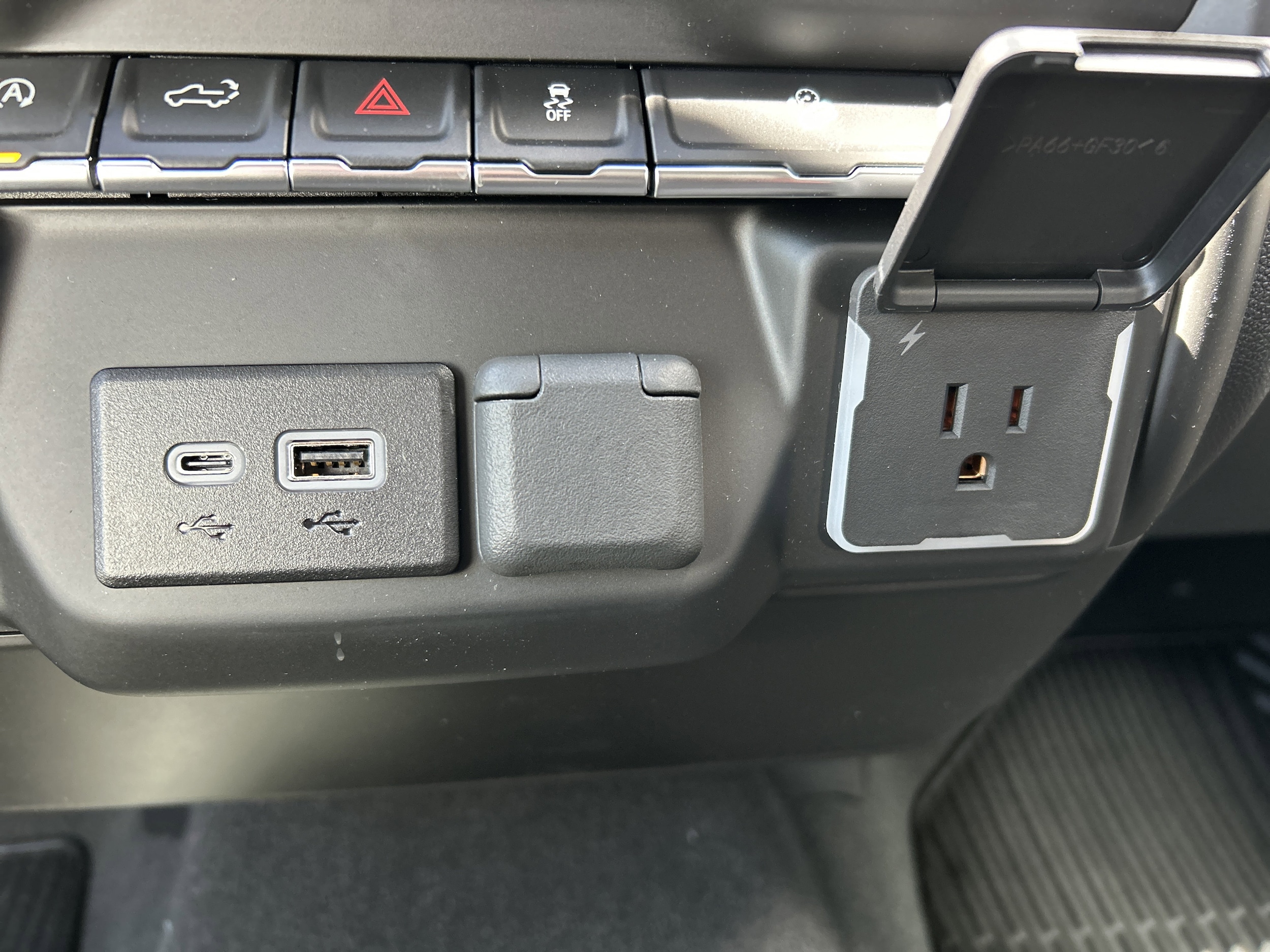 2026 Chevrolet Silverado 1500 Custom Trail Boss - Photo 26