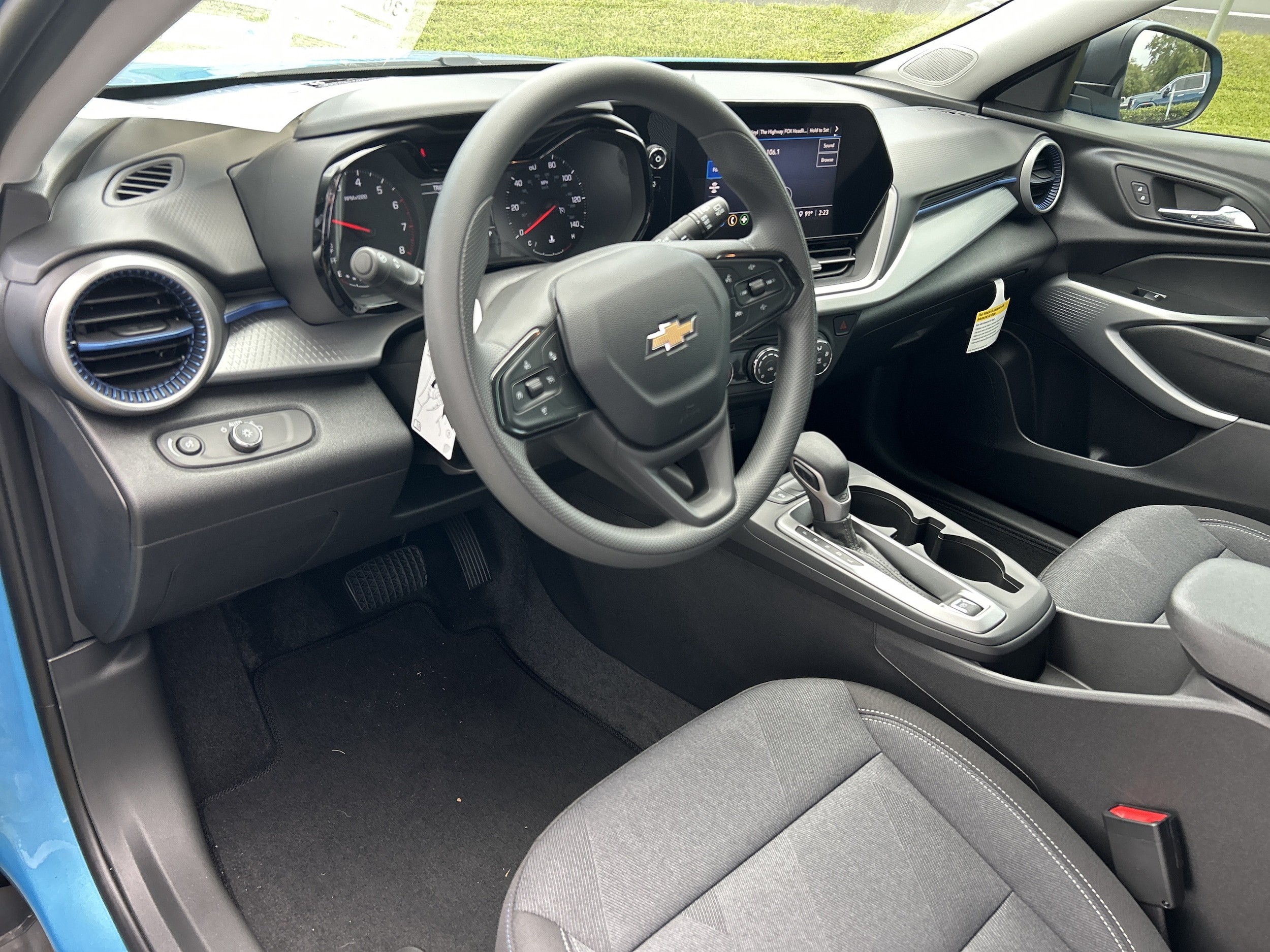 2026 Chevrolet Trax LS - Photo 19