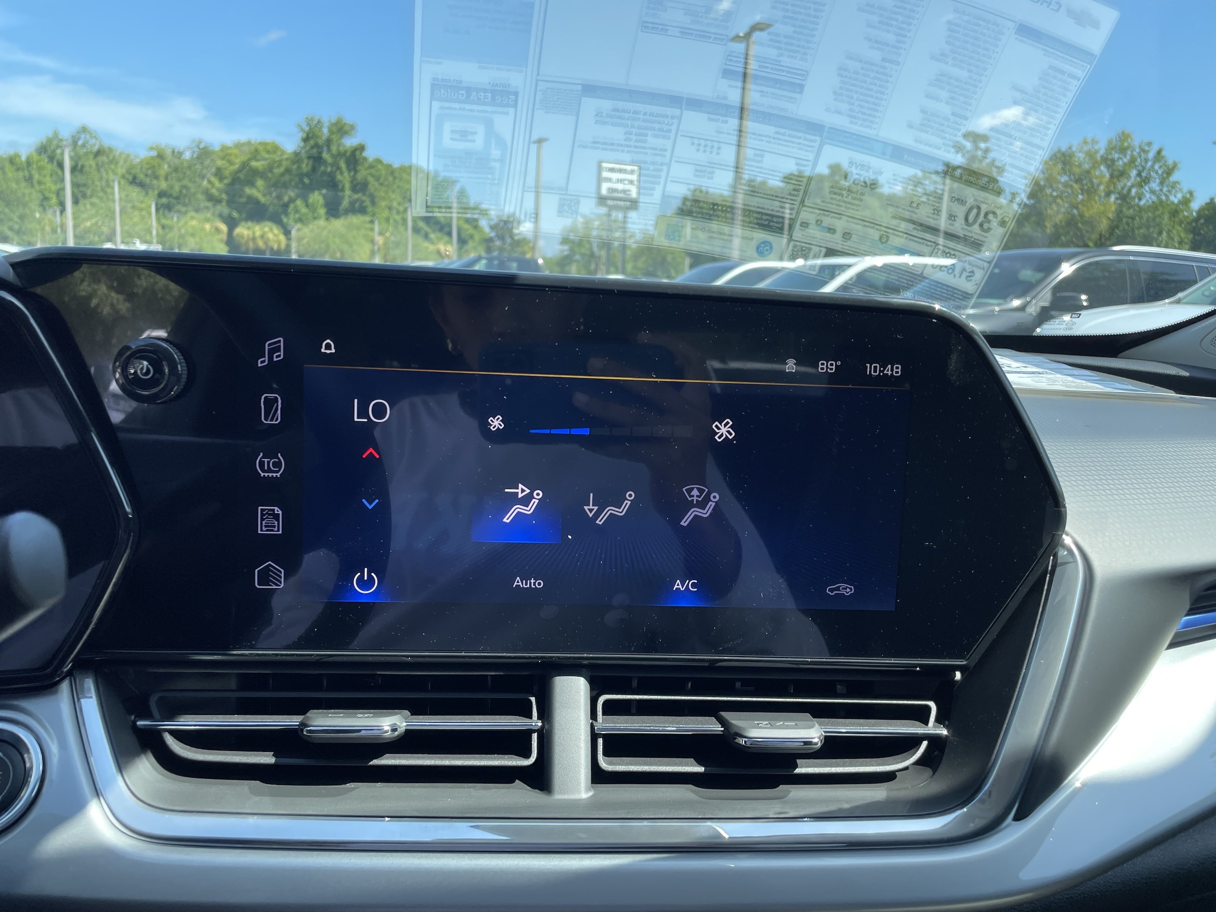 2026 Chevrolet Trax LT - Photo 21