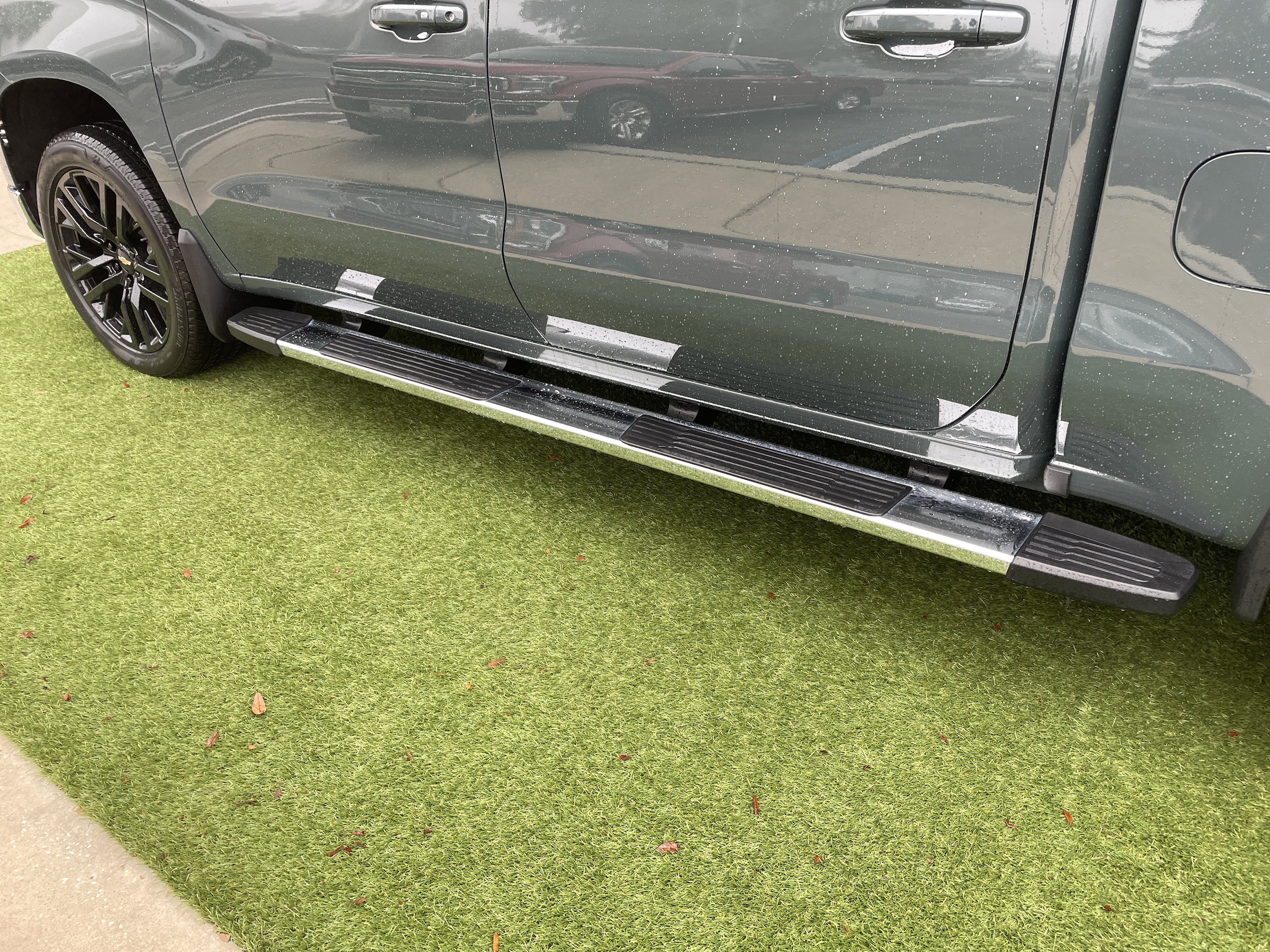 2025 Chevrolet Silverado 1500 LT - Photo 9