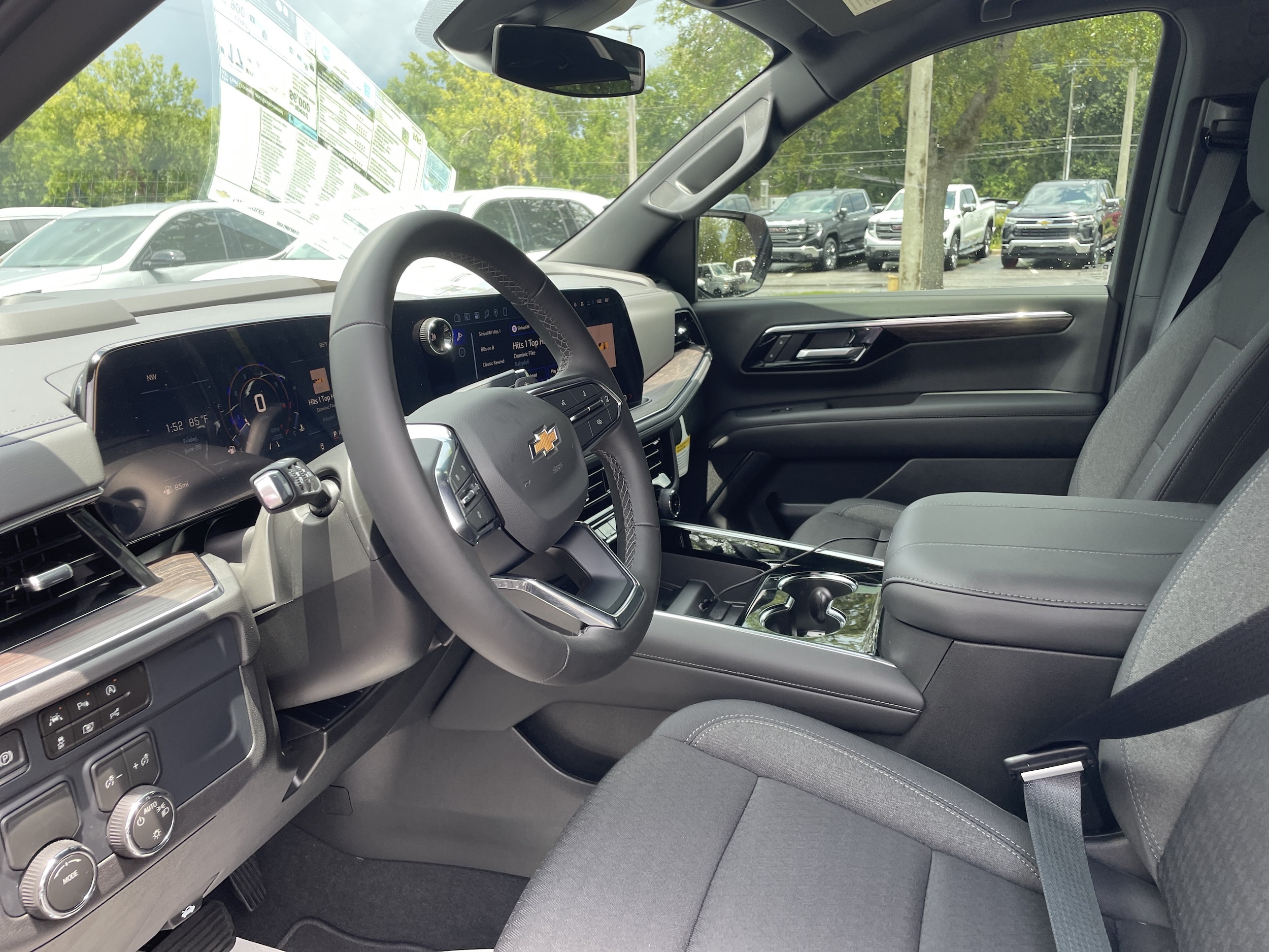 2026 Chevrolet Tahoe LS - Photo 15