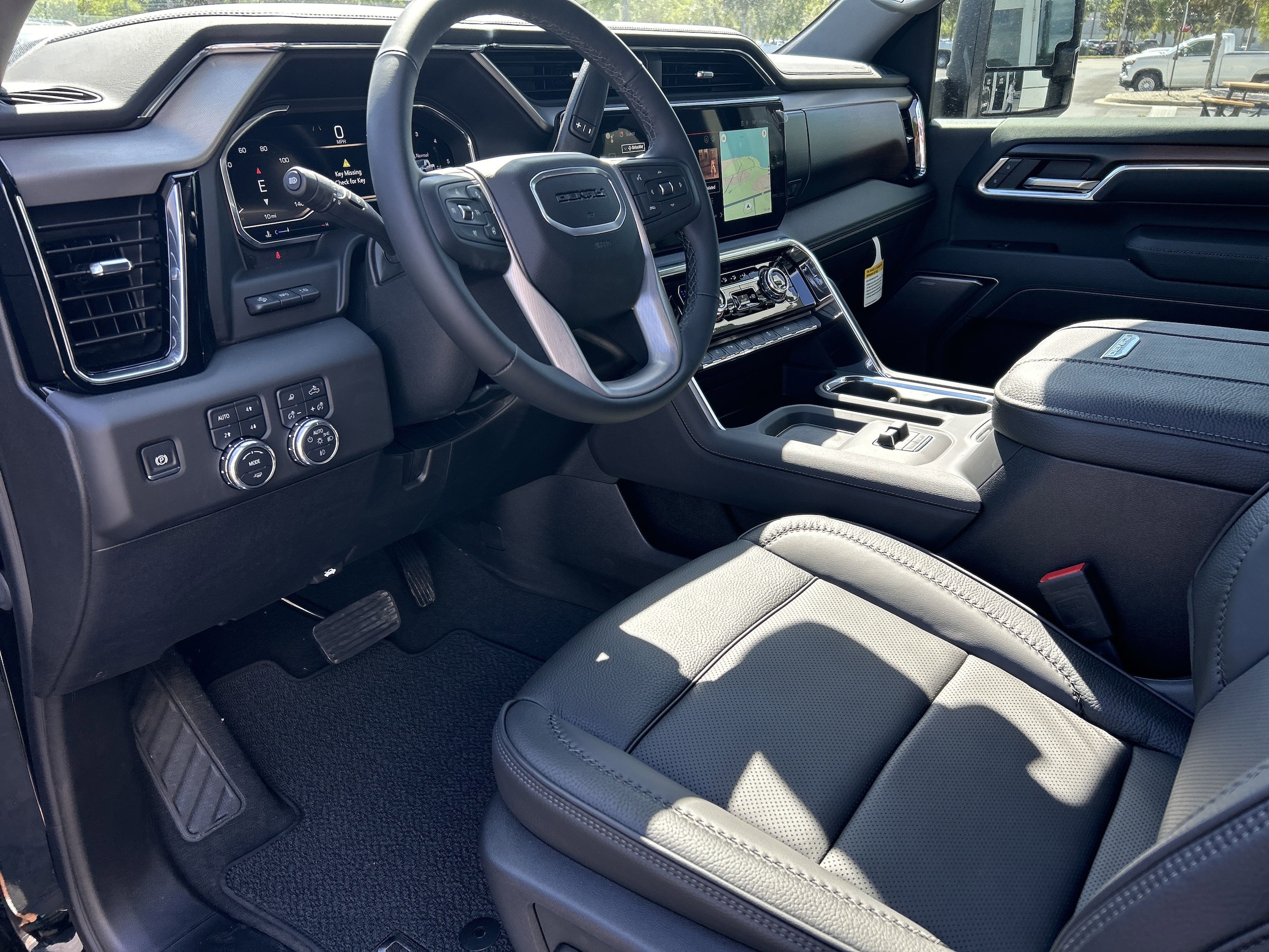 2025 GMC Sierra 2500HD Denali - Photo 23
