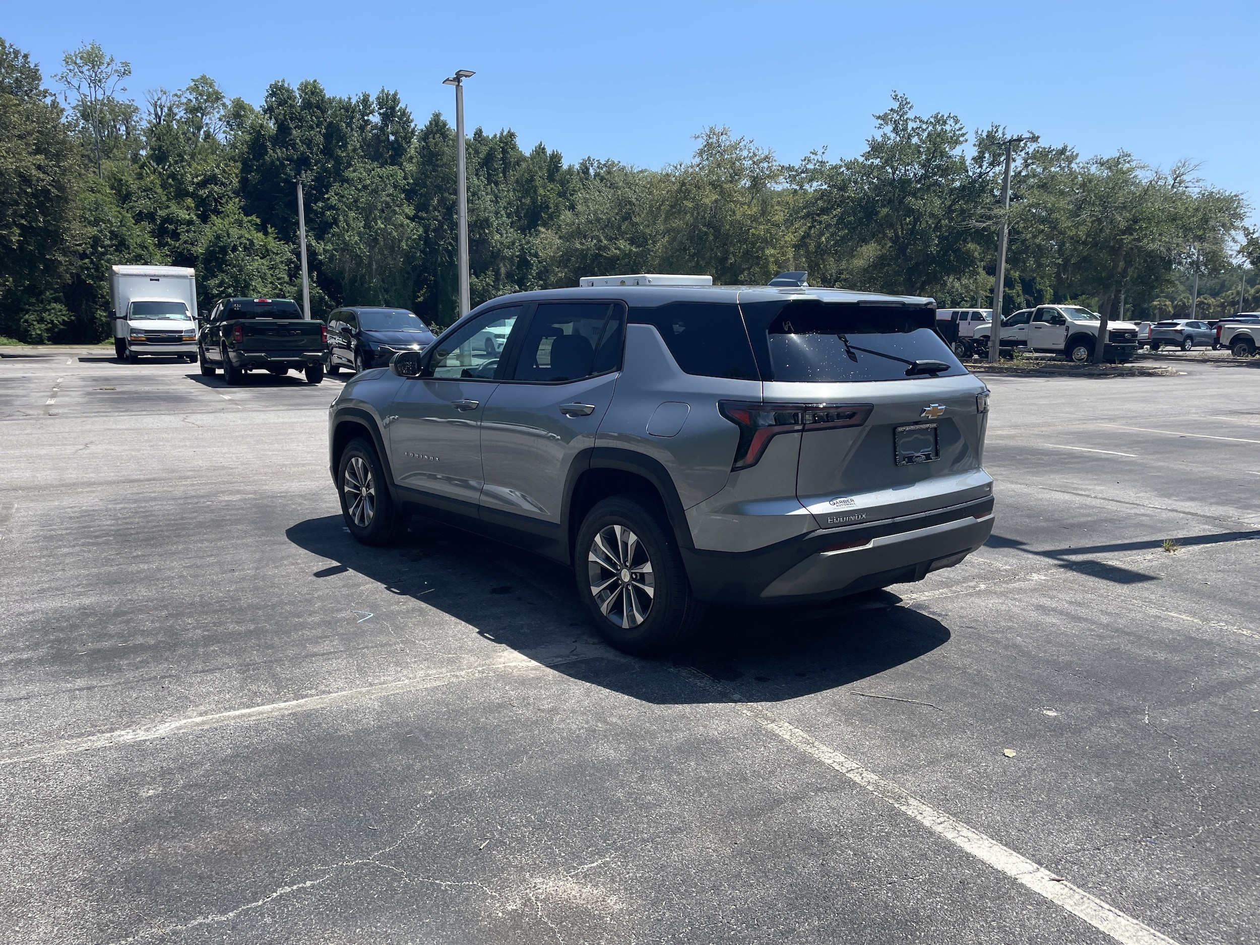 2027 Chevrolet Equinox LT - Photo 6