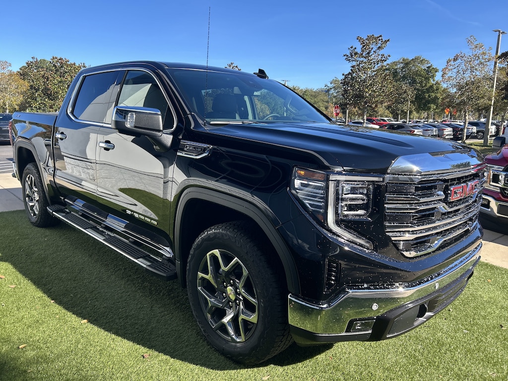 New 2026 GMC Sierra 1500 SLT Truck