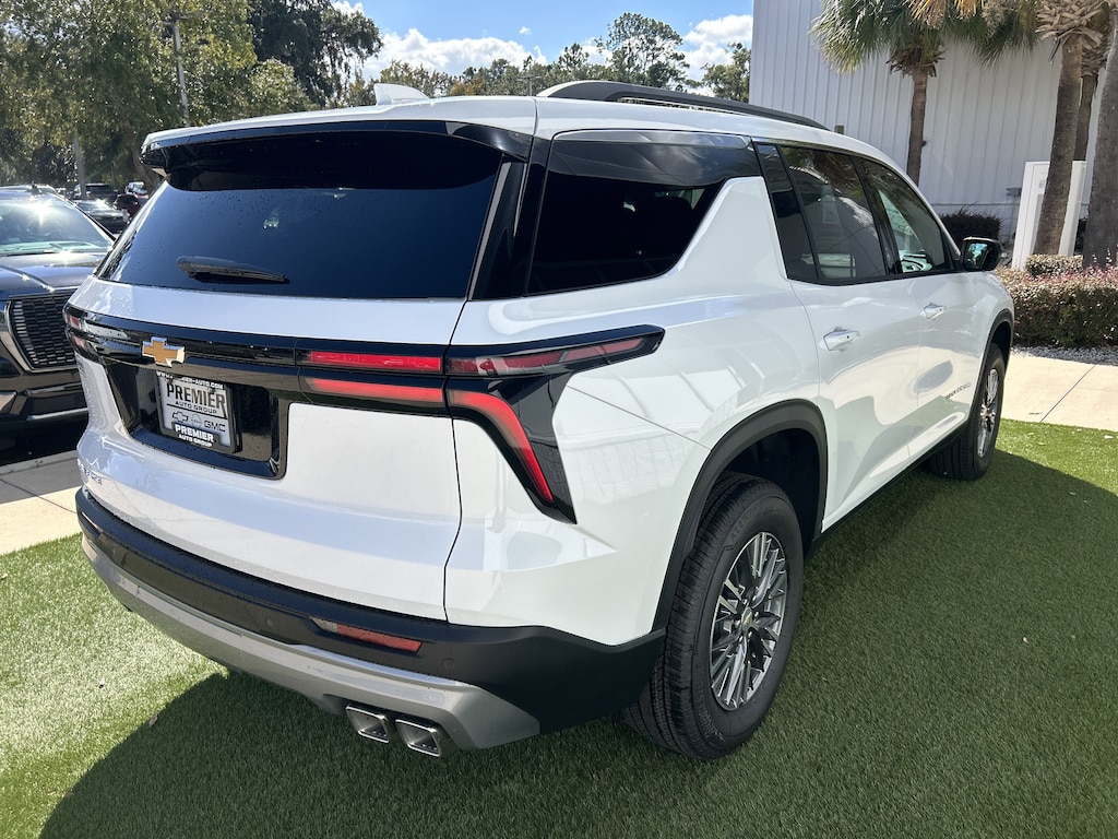 New 2026 Chevrolet Traverse LT SUV