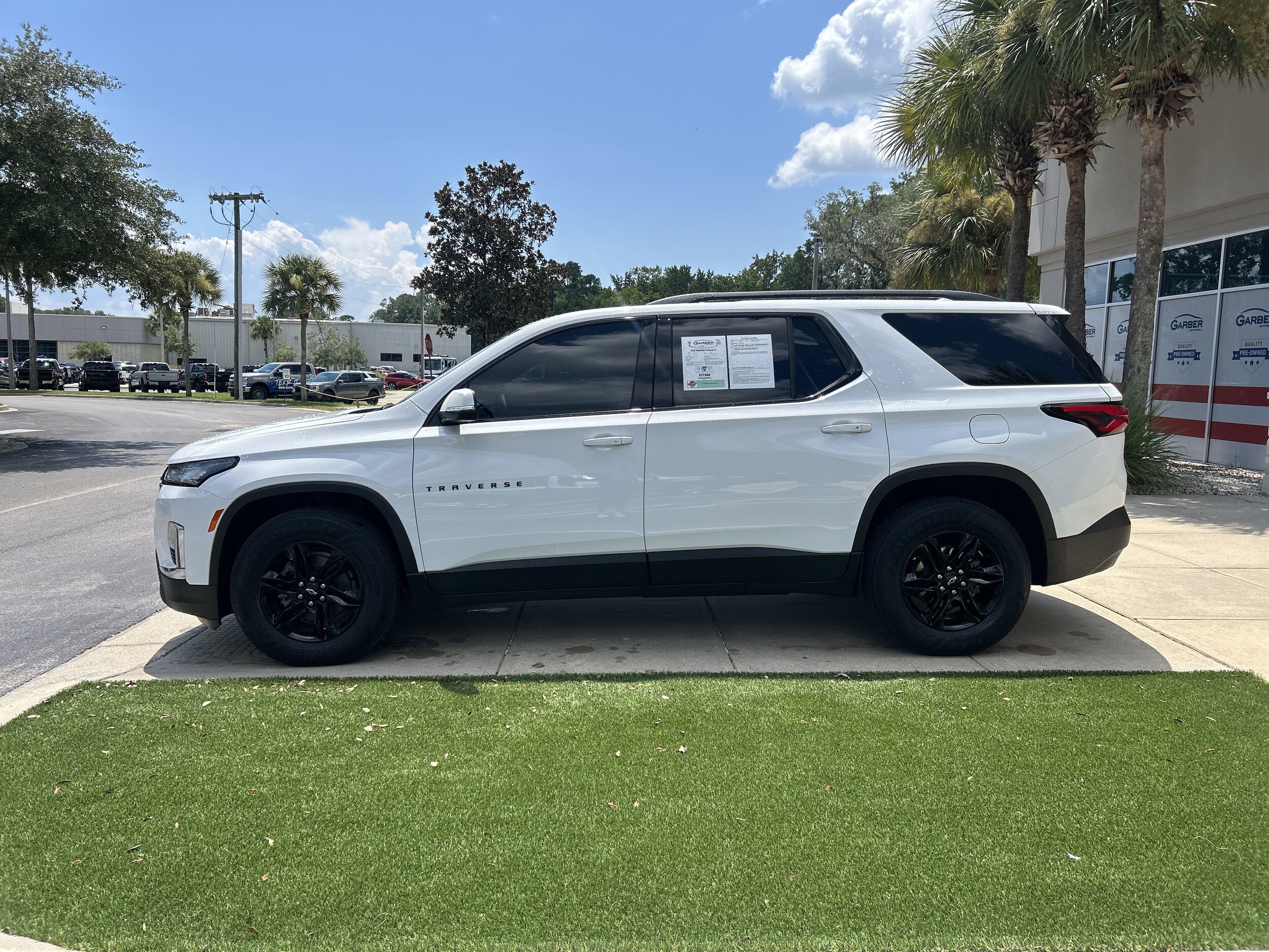 2022 Chevrolet Traverse Cloth 1LT photo 4