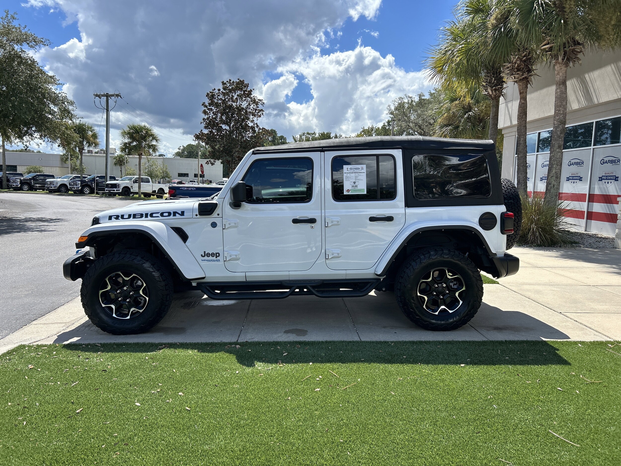 2022 Jeep Wrangler Unlimited Rubicon 4xe photo 4