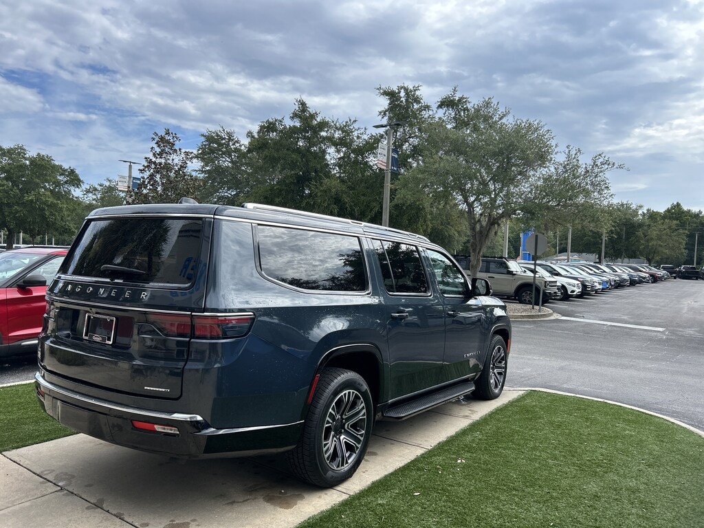 Certified 2024 Jeep Wagoneer L Series II SUV