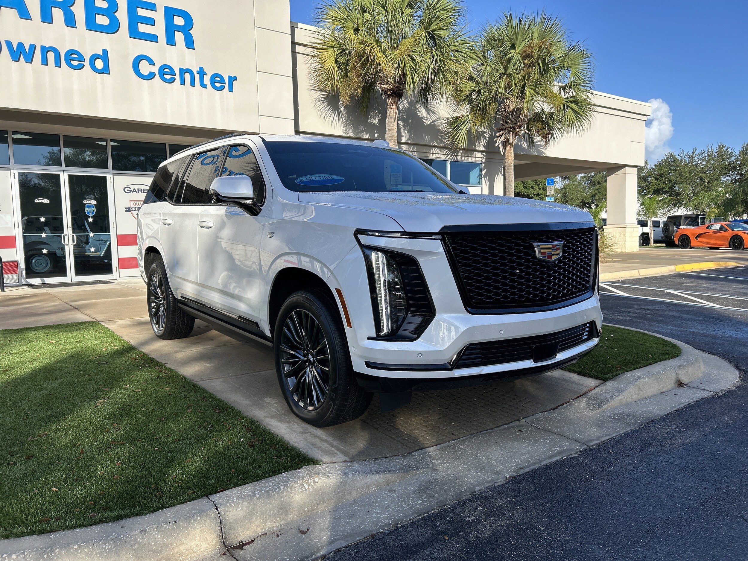 2025 Cadillac Escalade Sport Platinum photo 2
