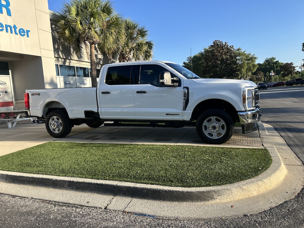Certified 2025 Ford F-350SD XLT Truck Crew Cab