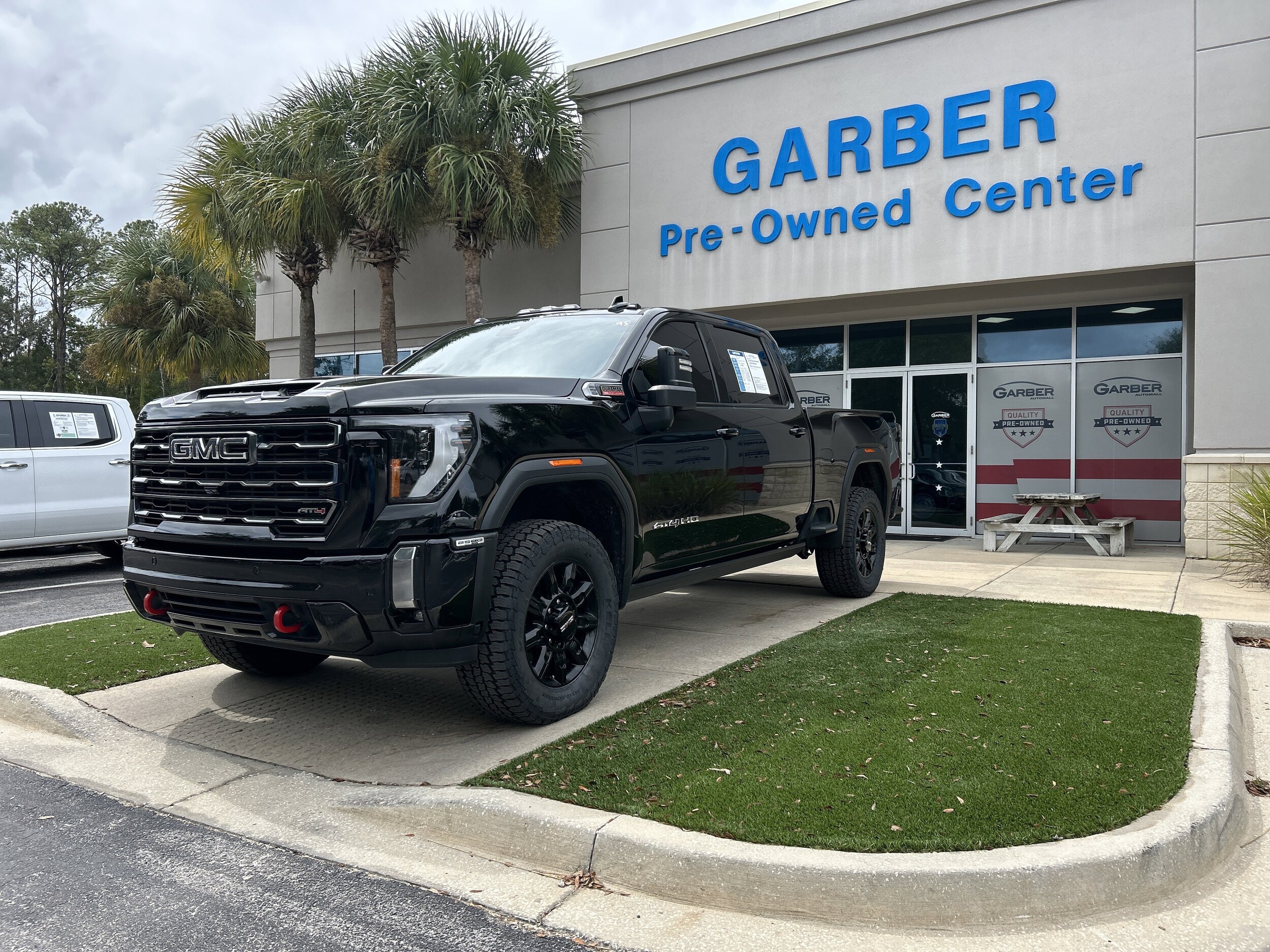 2024 Gmc Sierra 2500 HD AT4 photo 3