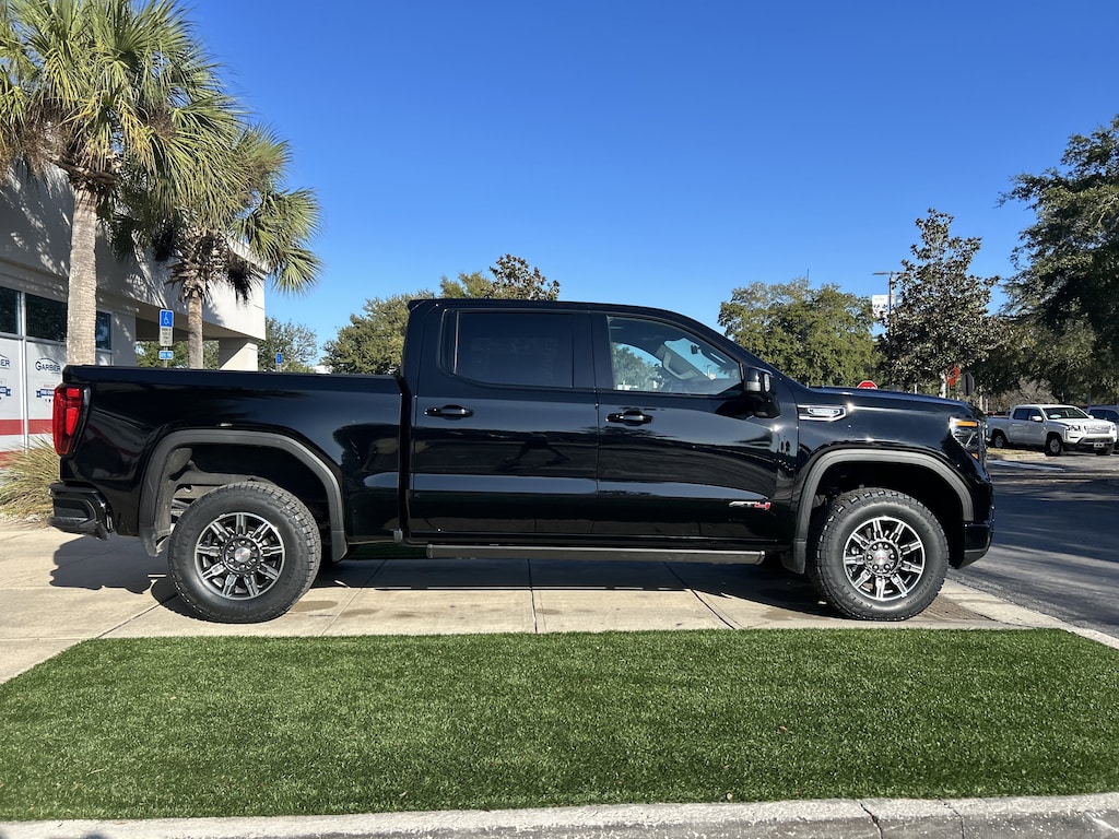 Used 2024 GMC Sierra 1500 AT4 Truck Crew Cab