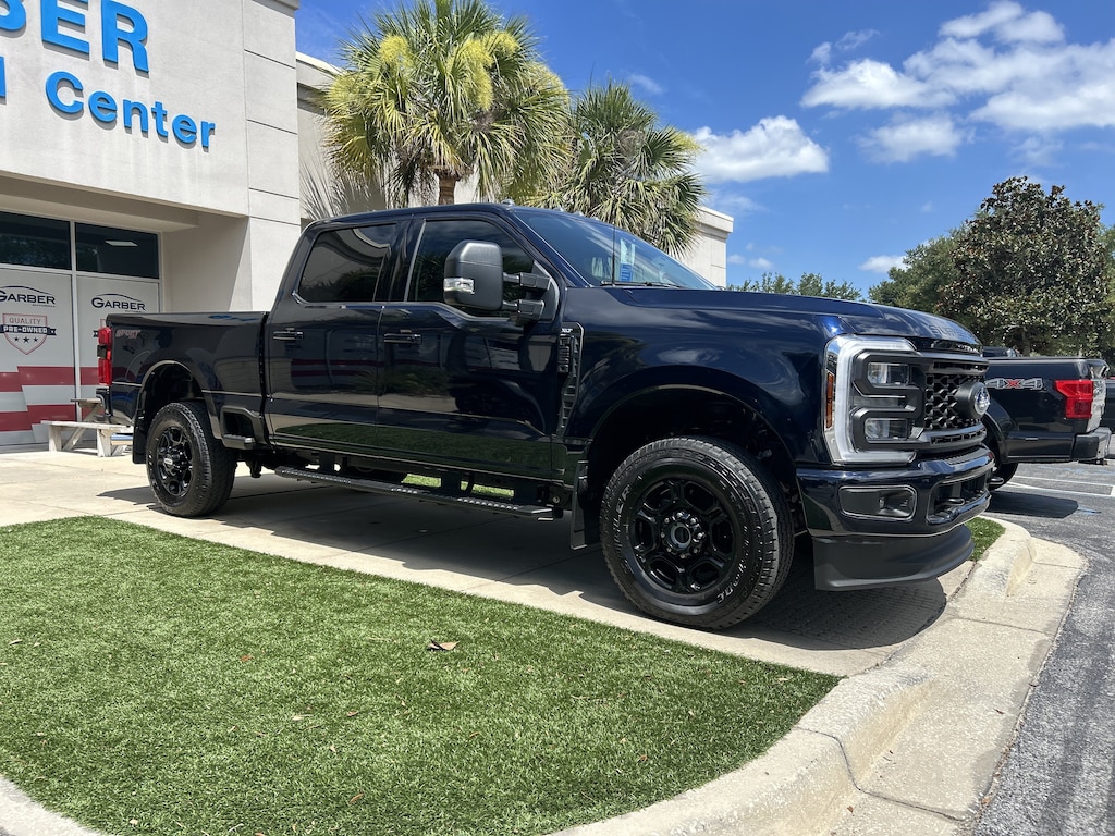Used 2024 Ford F-250SD XLT Truck Crew Cab
