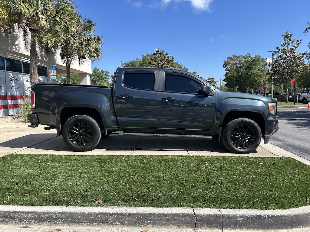 Used 2017 GMC Canyon SLT Truck Crew Cab
