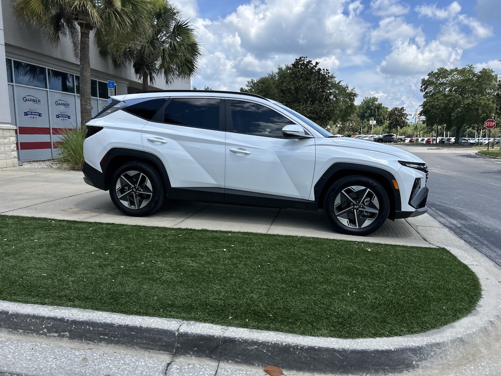 Certified 2025 Hyundai Tucson SEL Convenience SUV