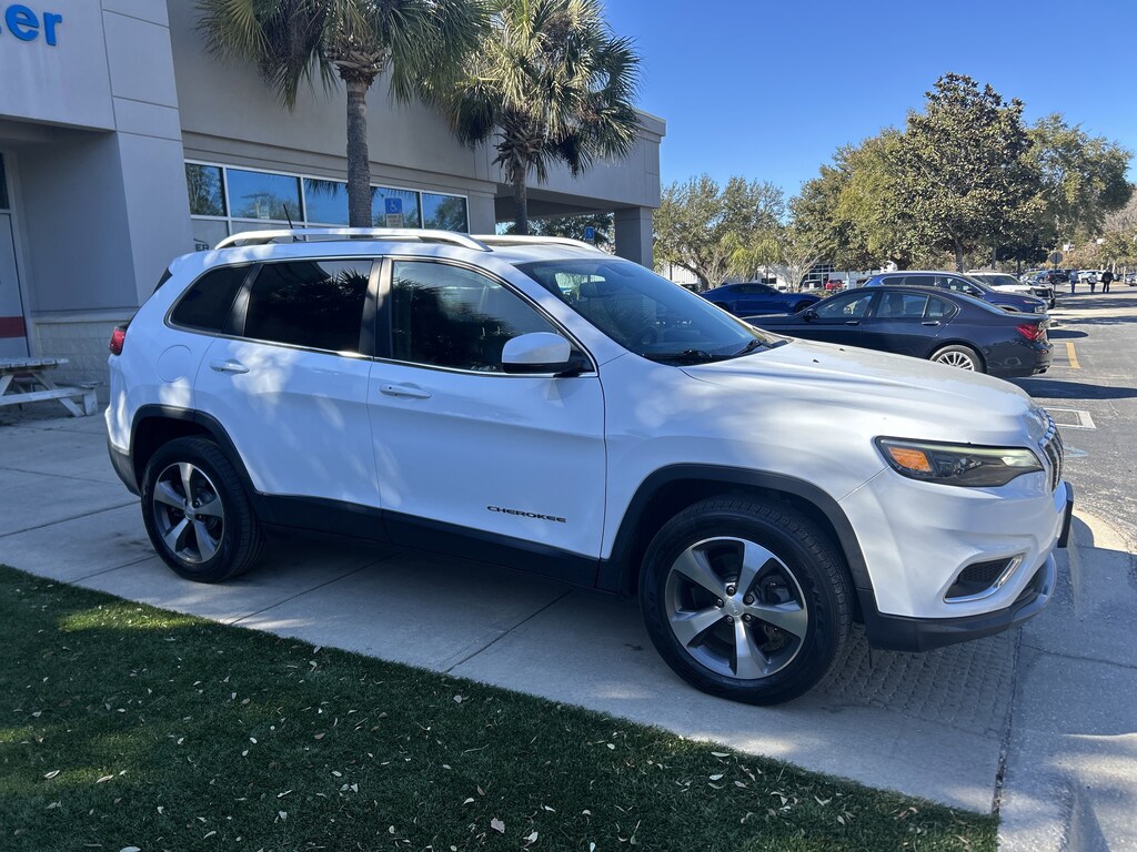 Used 2020 Jeep Cherokee Limited SUV