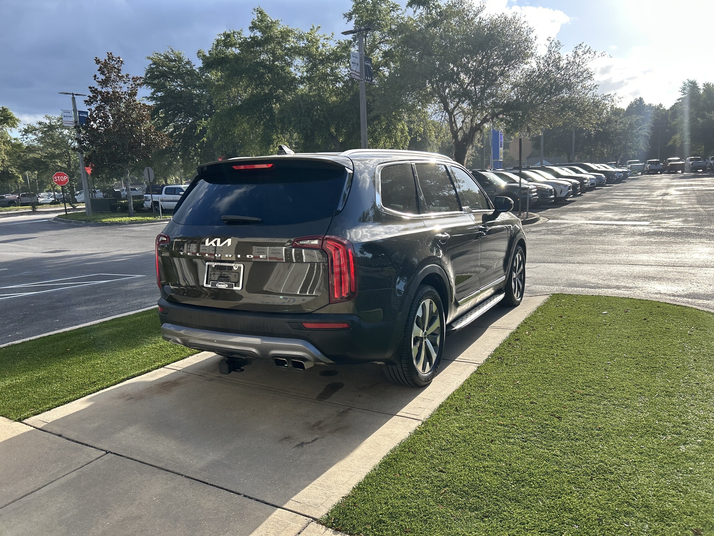 2022 Kia Telluride EX - Photo 6