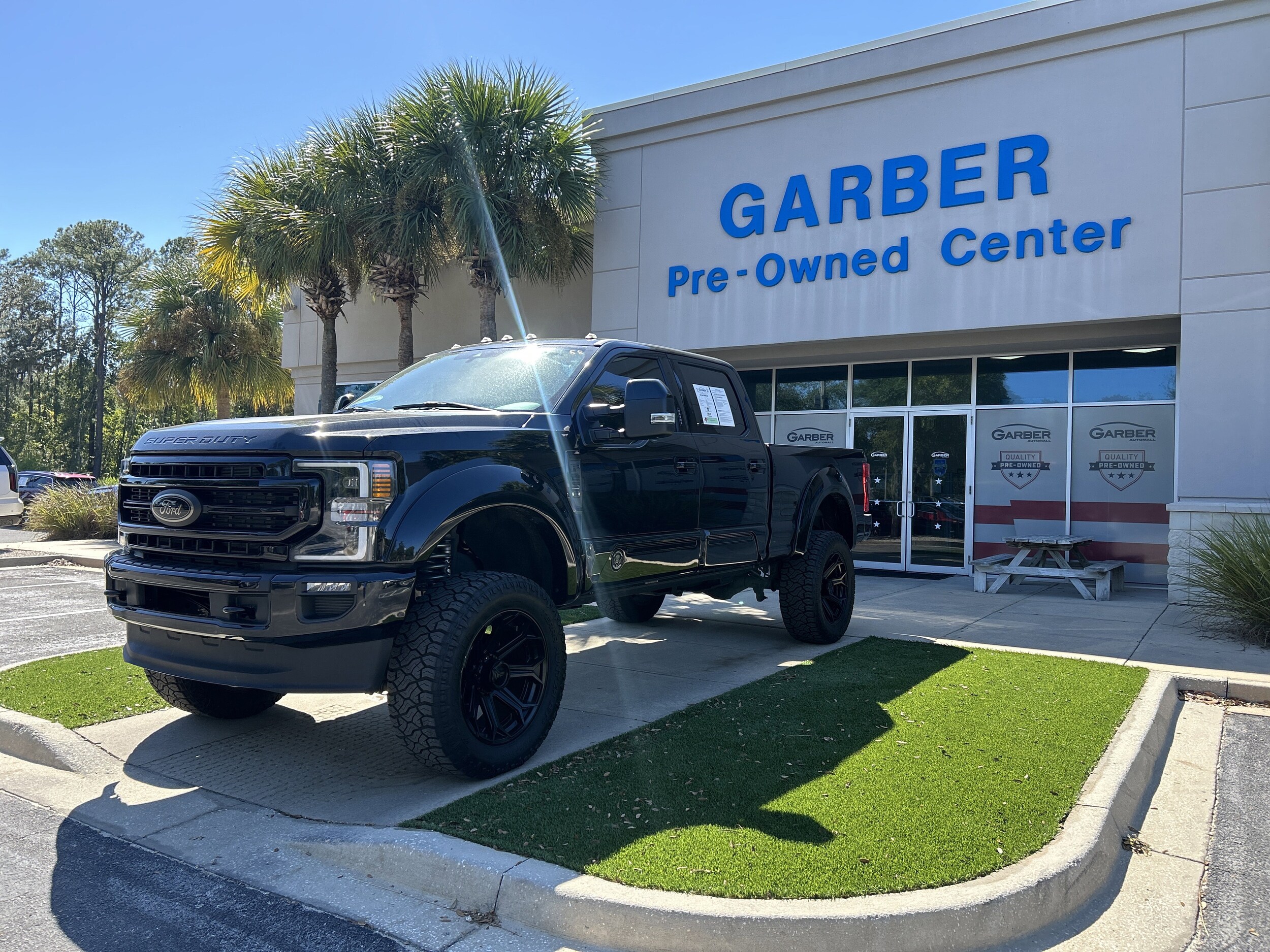 2022 Ford F-250 Lariat photo 3