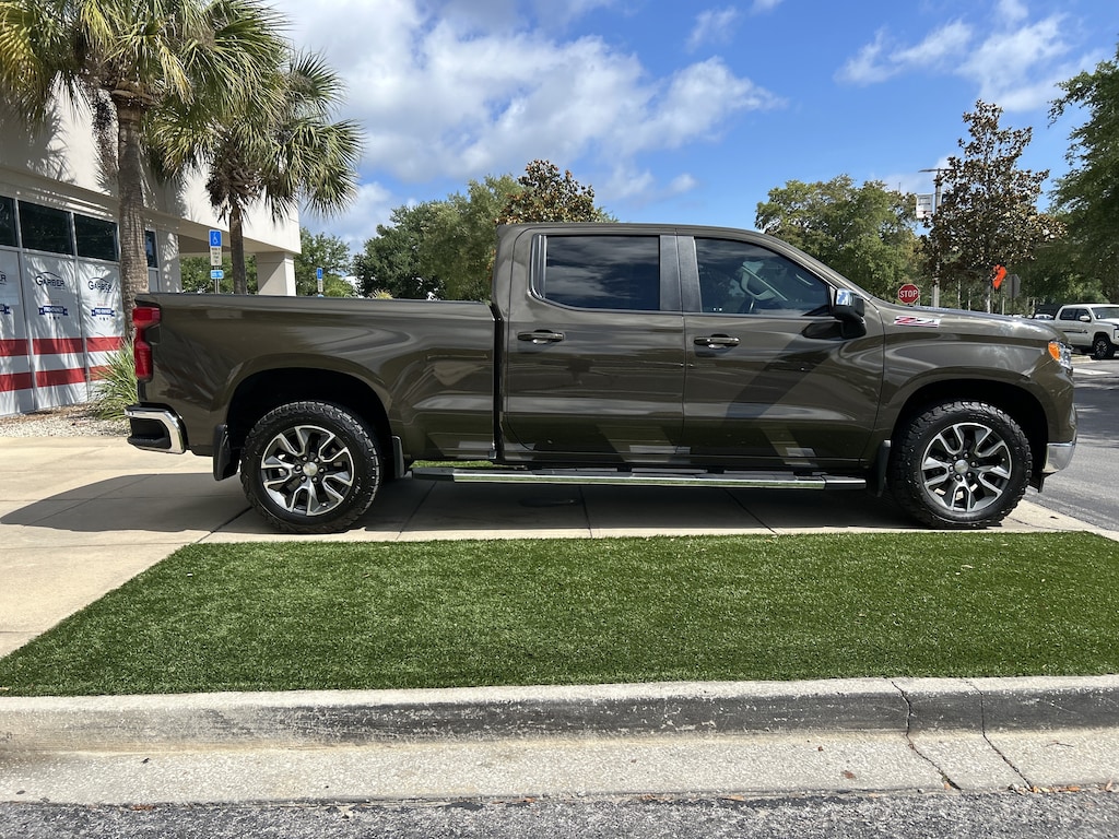 Used 2023 Chevrolet Silverado 1500 LT Truck Crew Cab