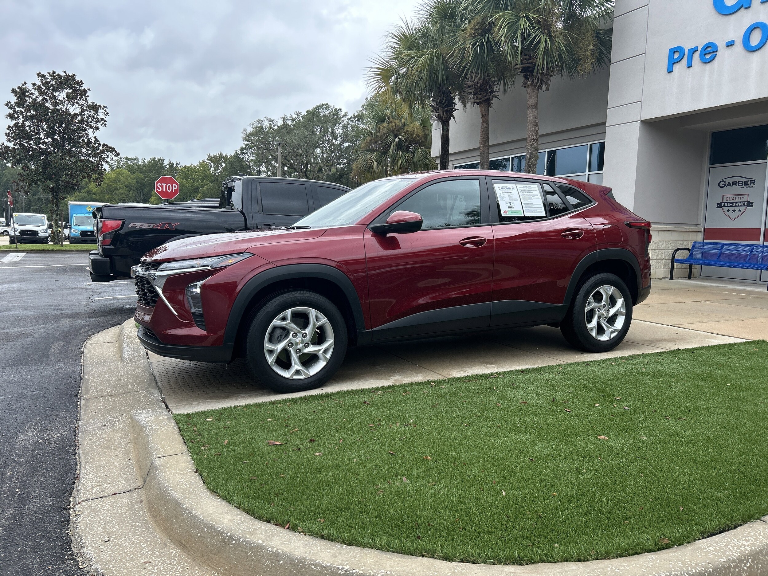2024 Chevrolet Trax LS photo 4
