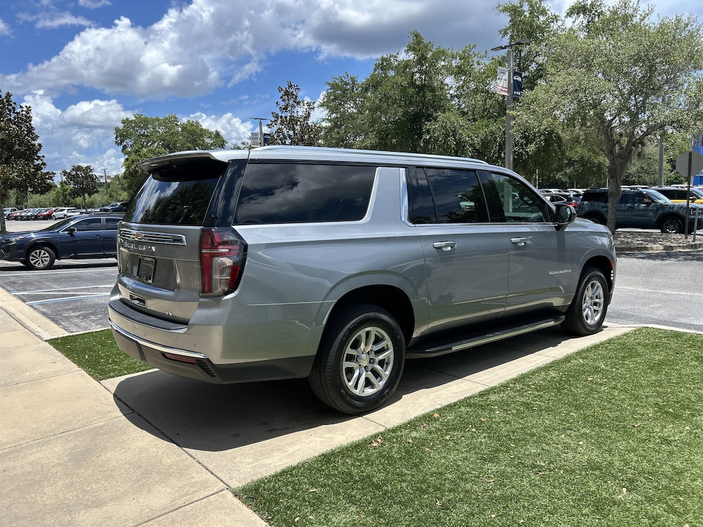 Used 2024 Chevrolet Suburban LT SUV