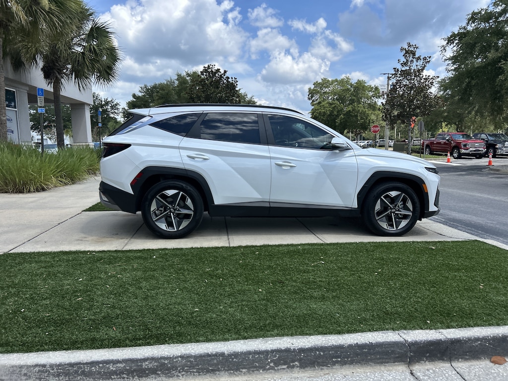 Certified 2025 Hyundai Tucson SEL Convenience SUV