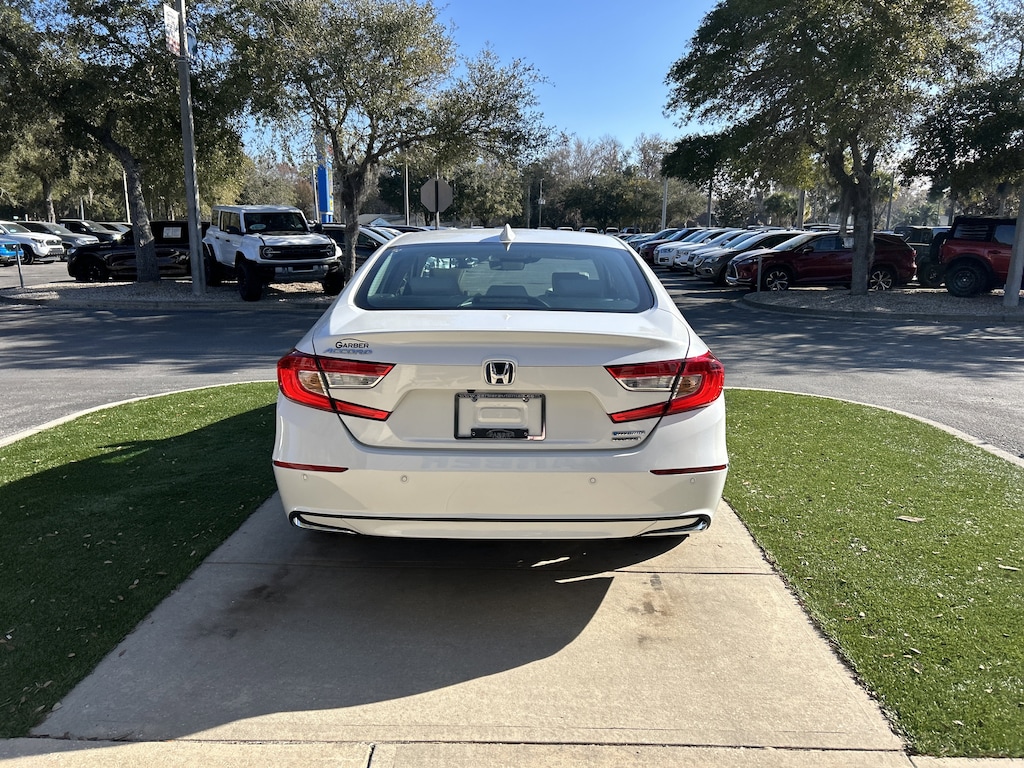 Used 2021 Honda Accord Hybrid Touring Sedan