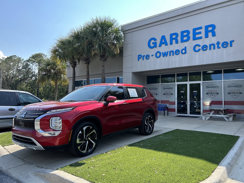 Used 2023 Mitsubishi Outlander SE SUV