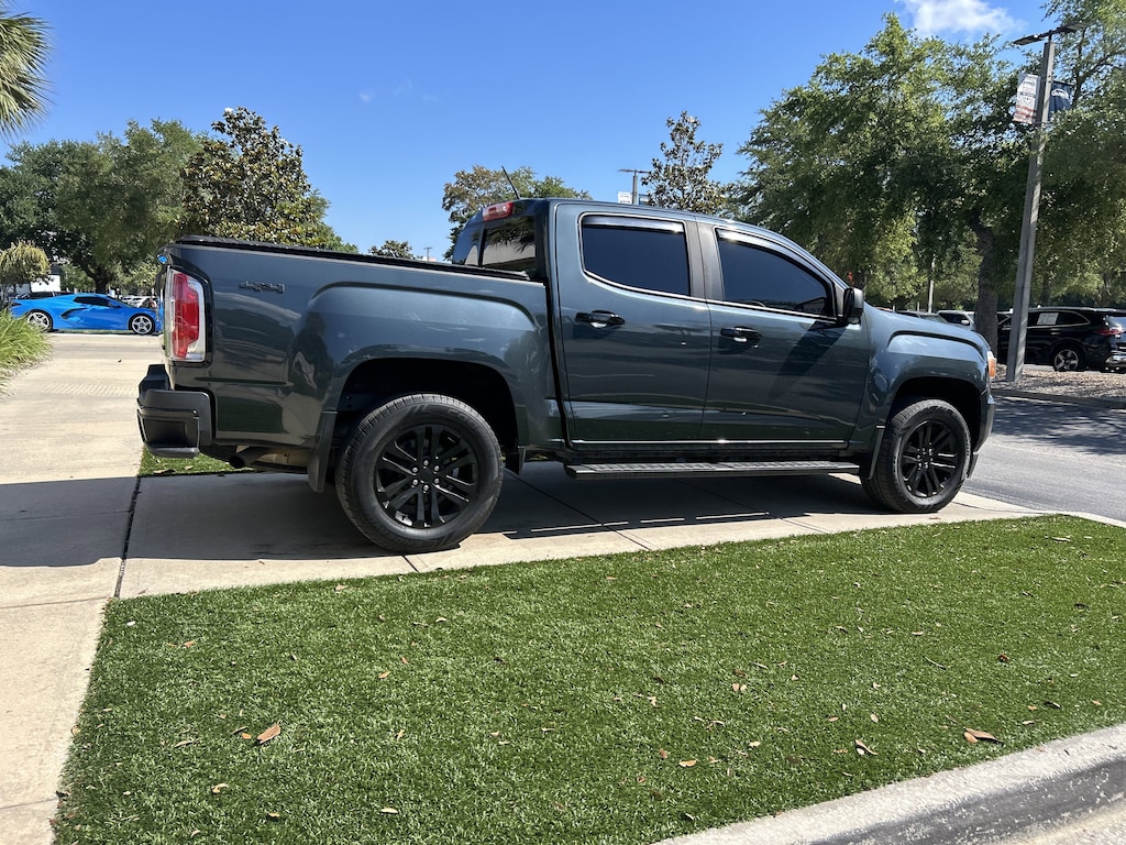 Used 2017 GMC Canyon SLT Truck Crew Cab