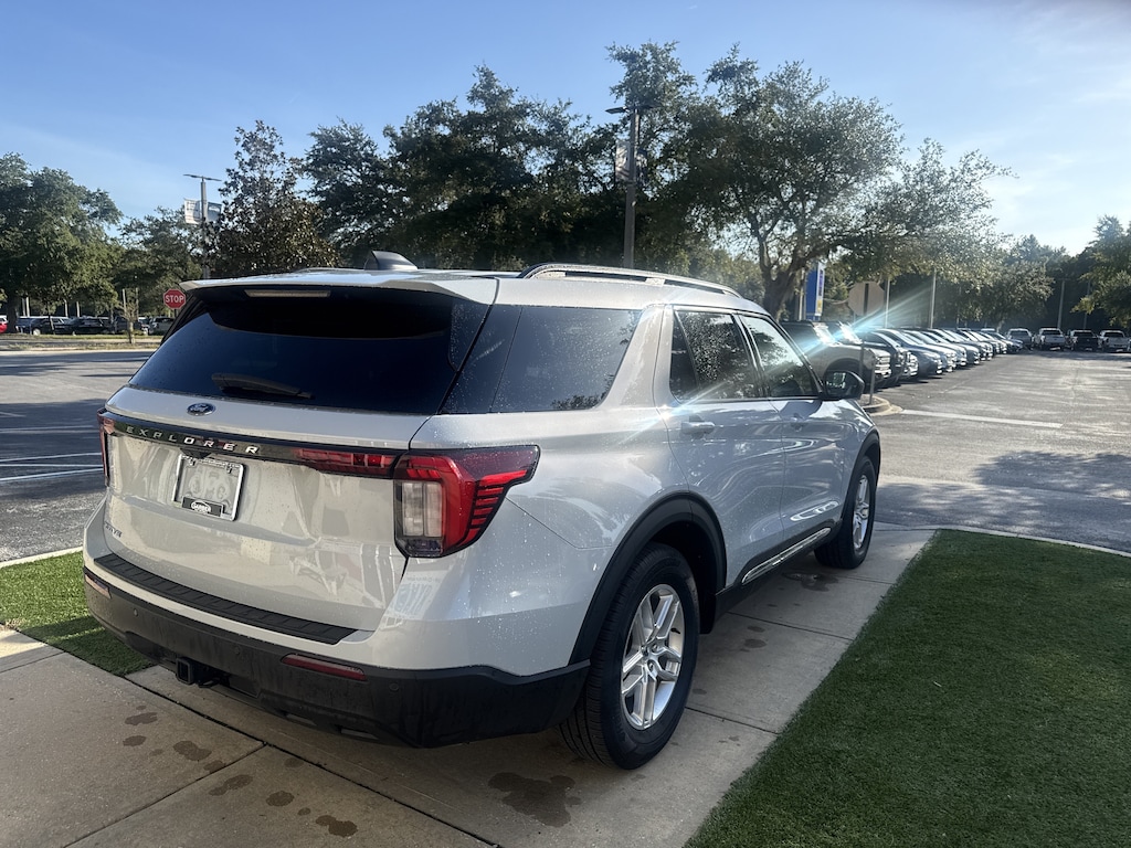 Certified 2025 Ford Explorer Active SUV