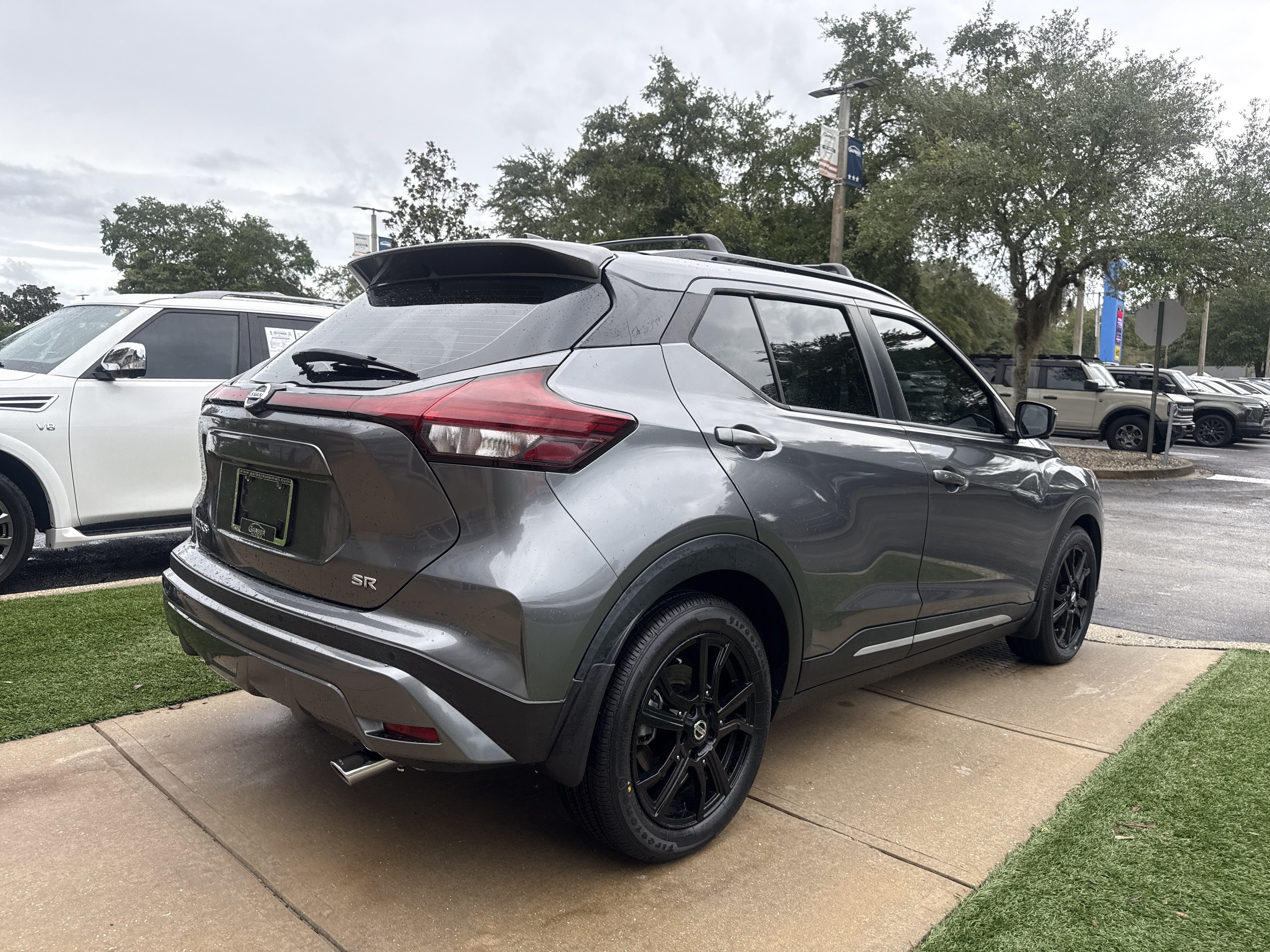 Certified 2021 Nissan Kicks SR with VIN 3N1CP5DV6ML530299 for sale in Green Cove Springs, FL