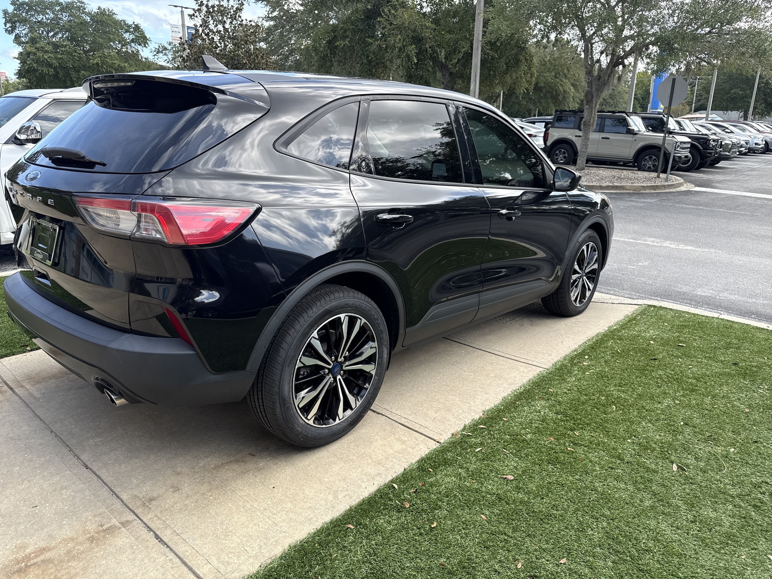 Certified 2021 Ford Escape SE with VIN 1FMCU0G61MUA98753 for sale in Green Cove Springs, FL