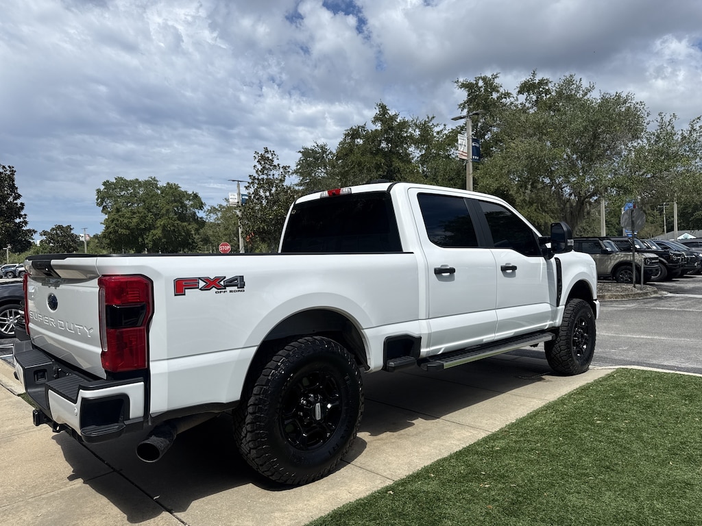 Certified 2023 Ford F-250SD XL Truck Crew Cab