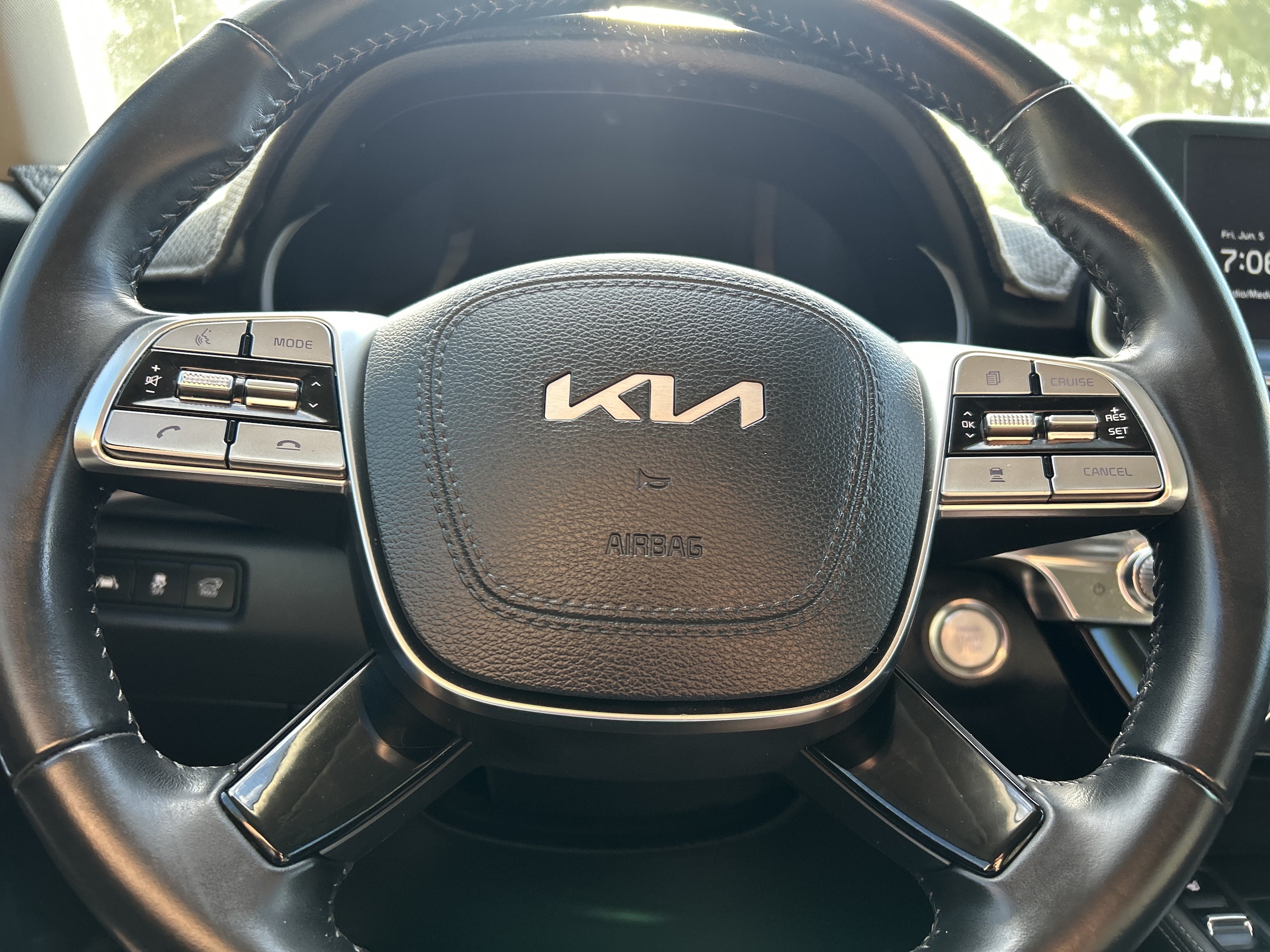 2022 Kia Telluride EX - Photo 29