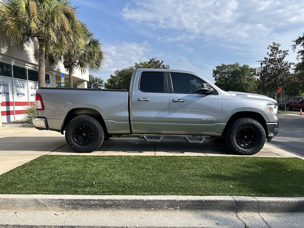 Certified 2019 Ram 1500 Big Horn/Lone Star Truck Quad Cab