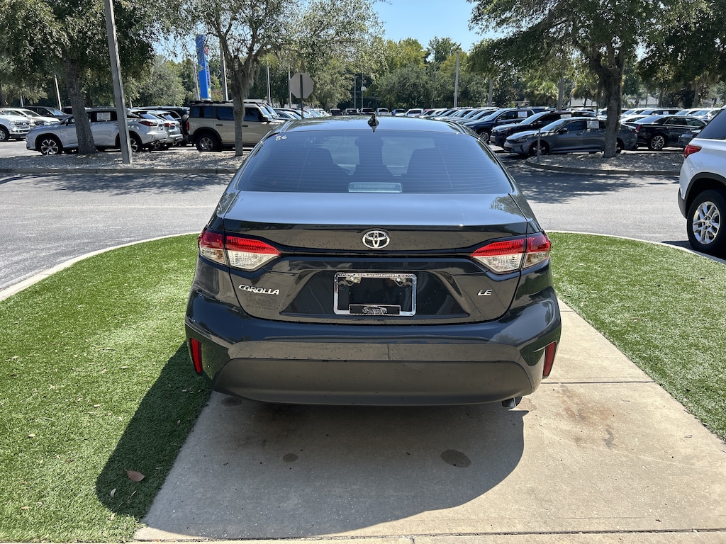 Certified 2025 Toyota Corolla LE Sedan